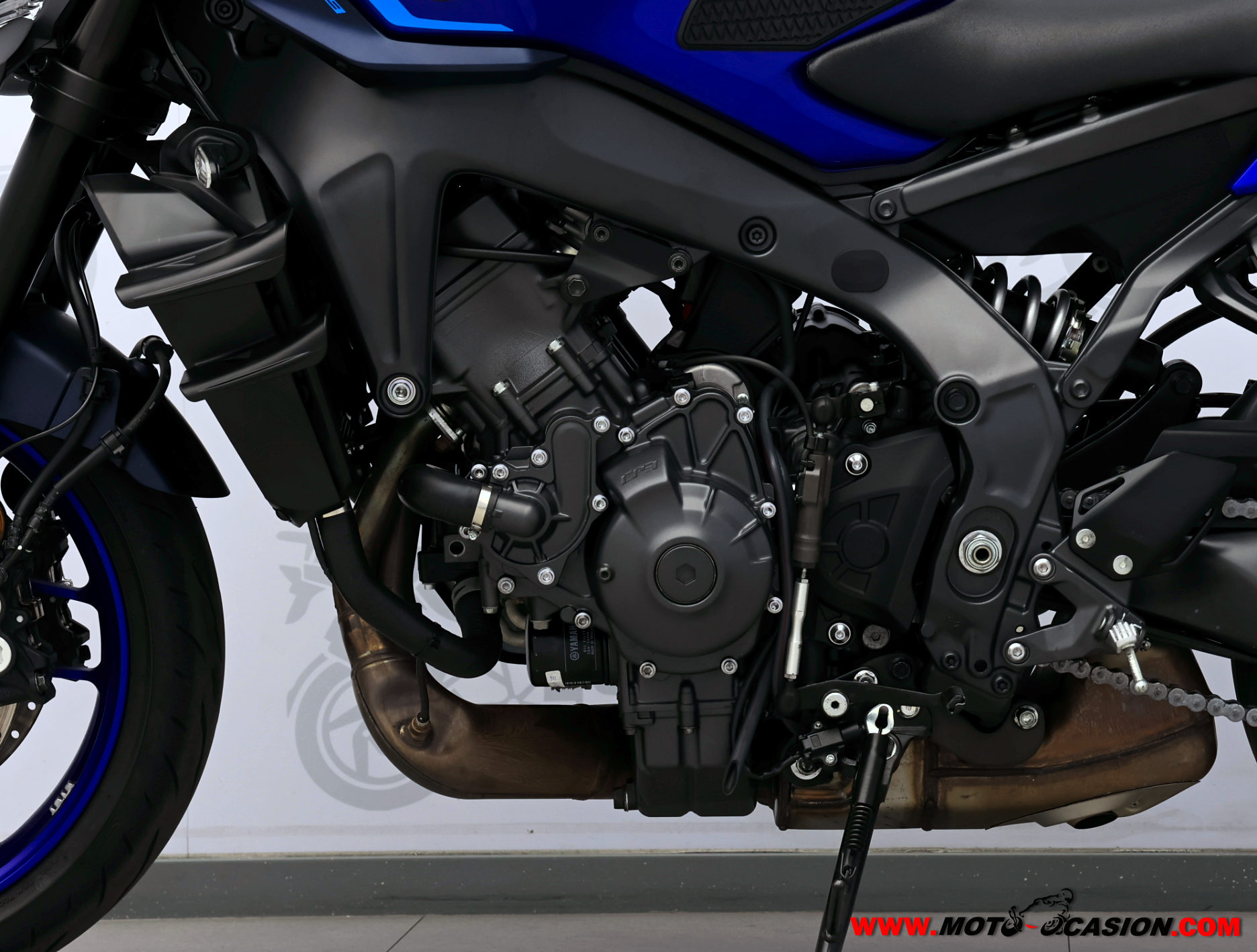 YAMAHA MT-09