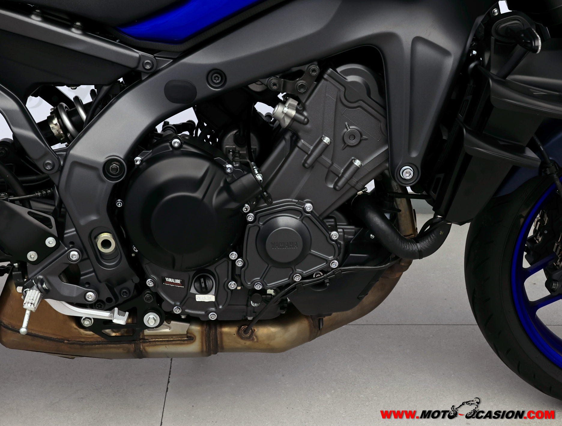 YAMAHA MT-09