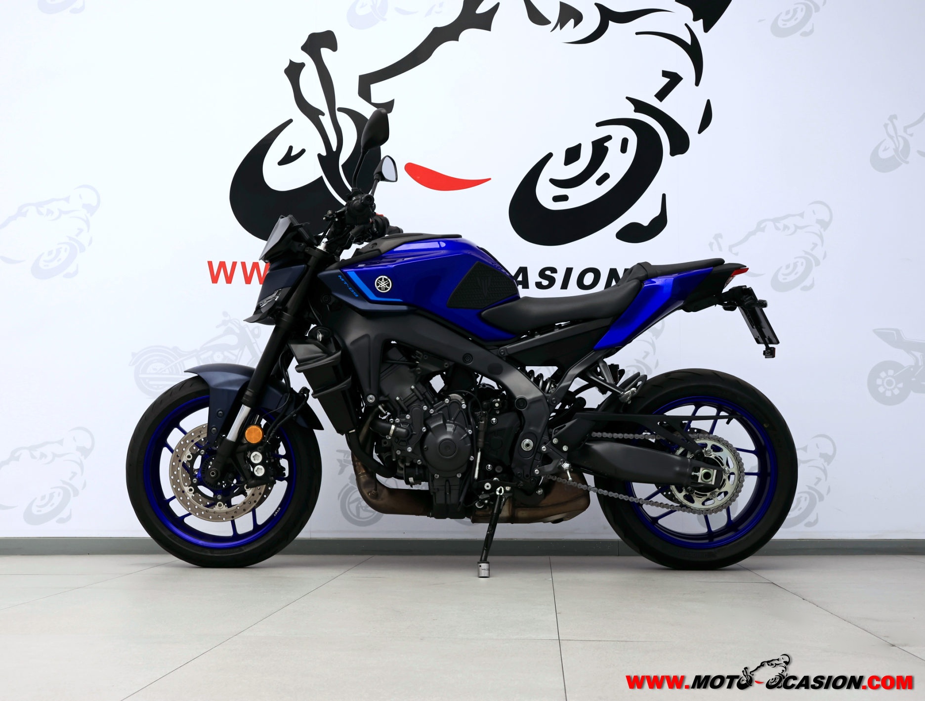YAMAHA MT-09