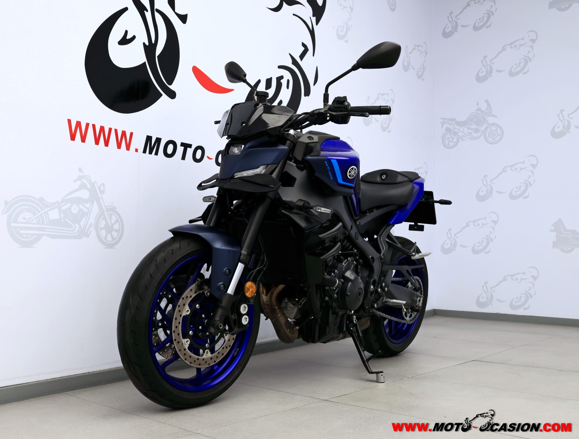 YAMAHA MT-09