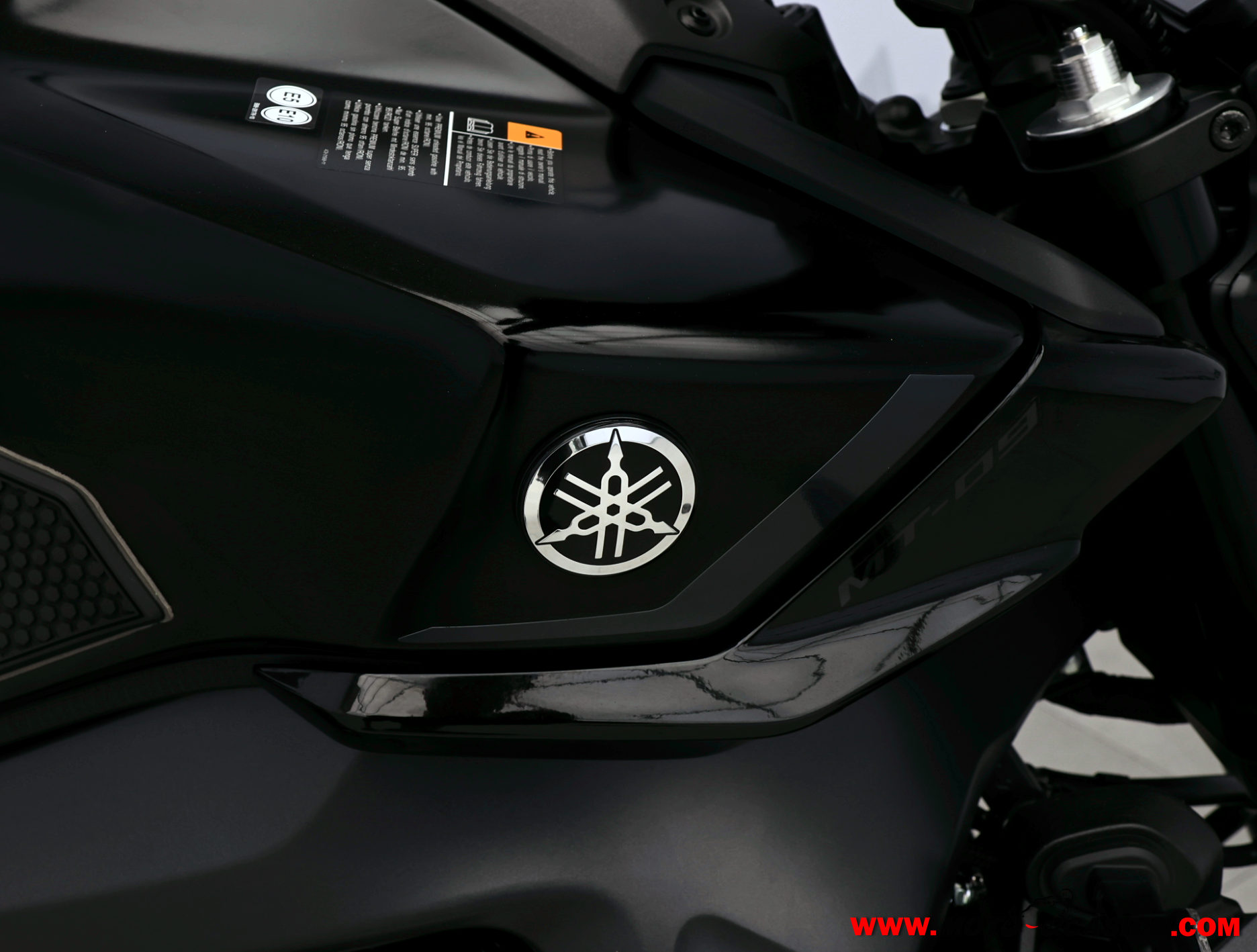 YAMAHA MT-09 ¿A2? (copia)