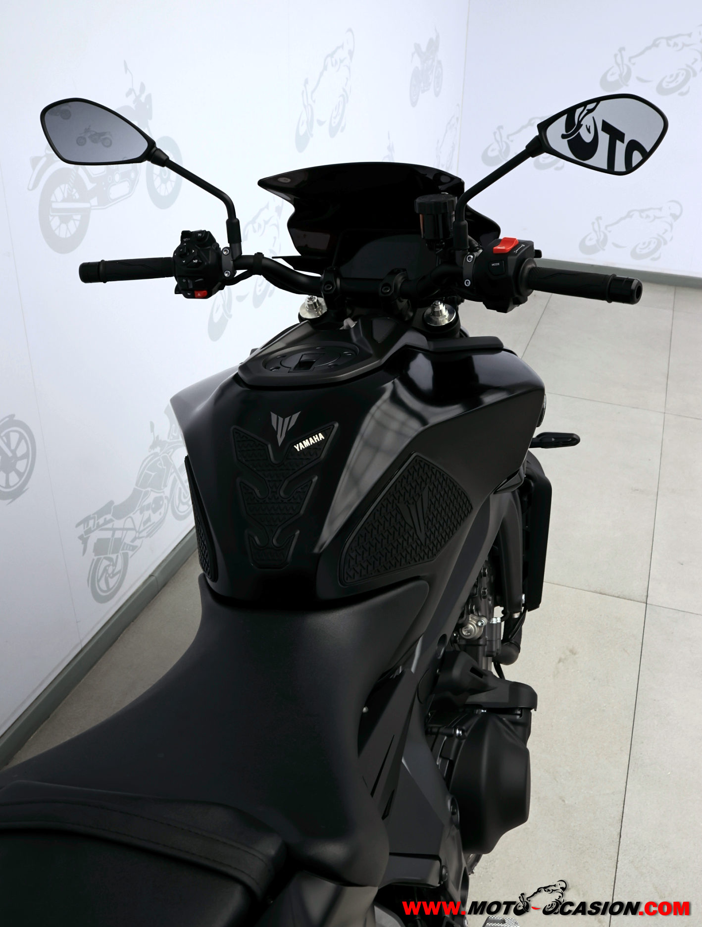 YAMAHA MT-09 Y-AMT -GARANTÍA OFICIAL-