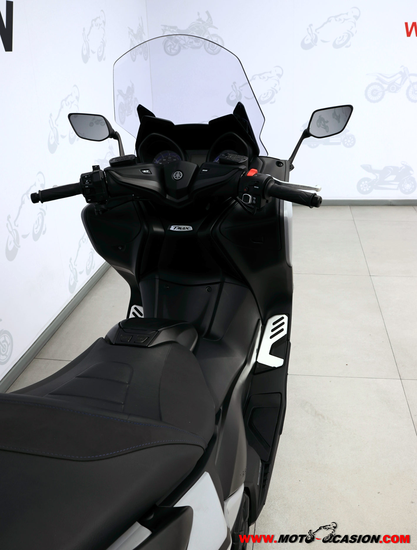YAMAHA T-MAX 560 -APTA A2- (copia)