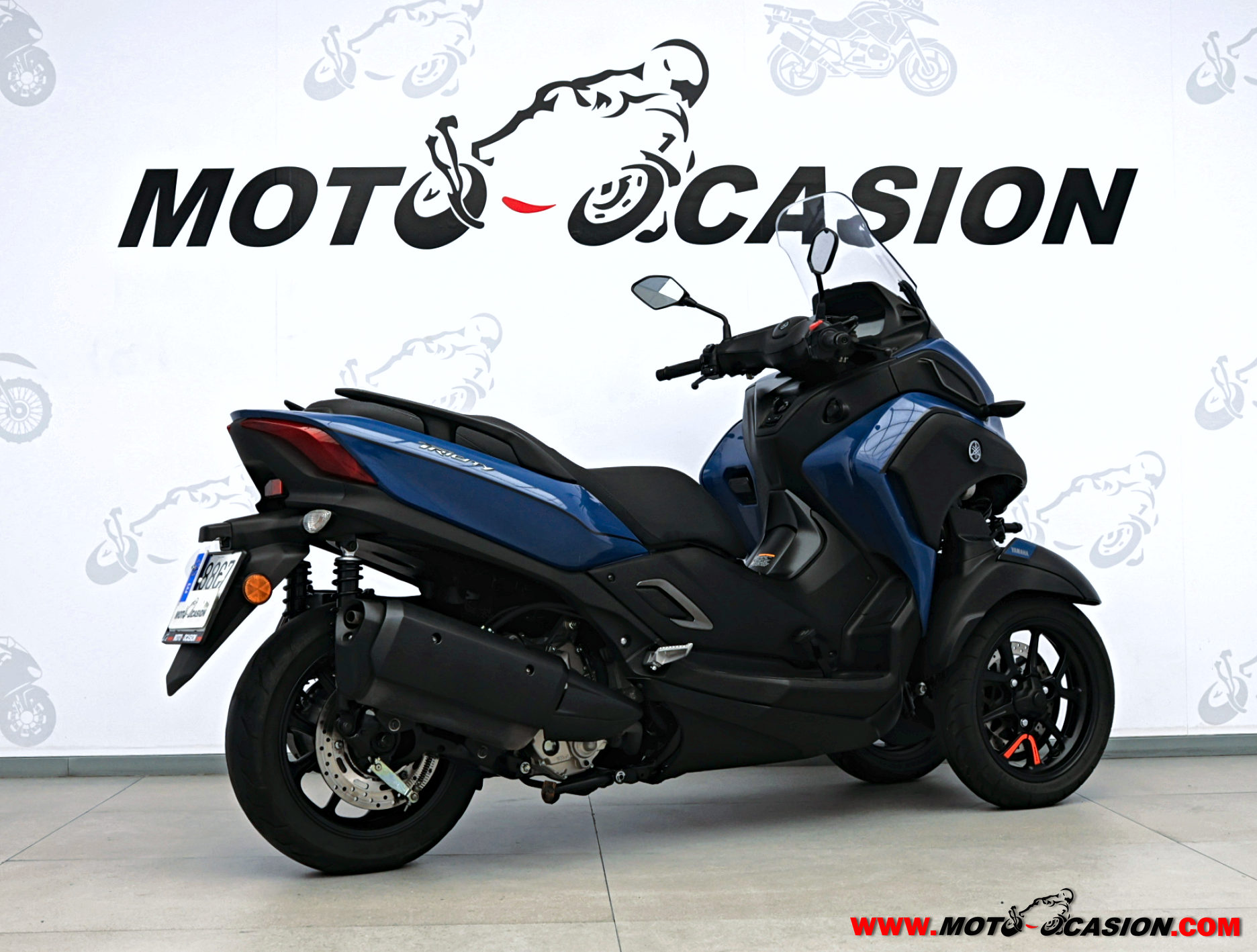 YAMAHA TRICITY 300 -APTA B Y A2- (copia)