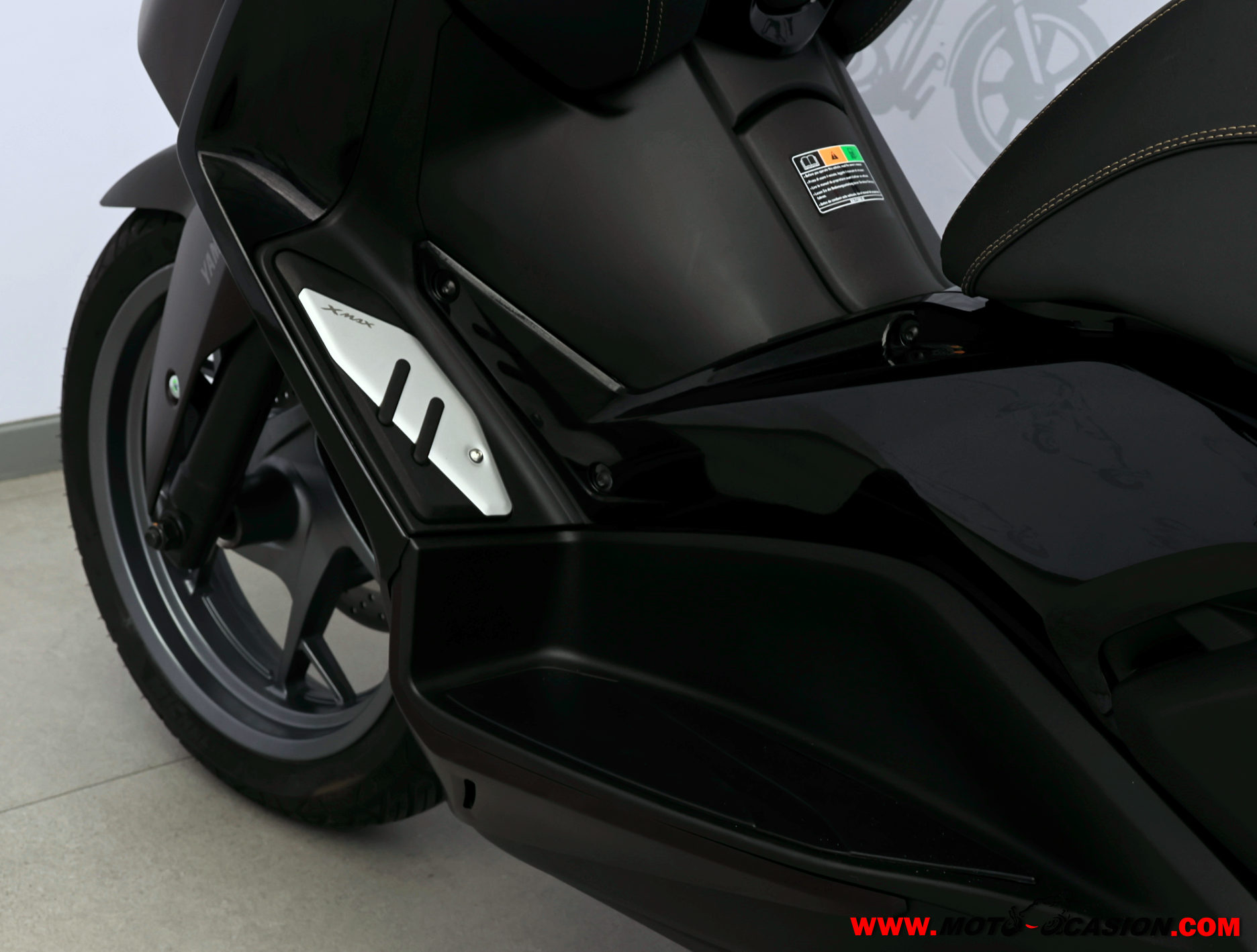 YAMAHA X-MAX 125 TECH MAX -APTA B Y A1- GARANTÍA OFICIAL