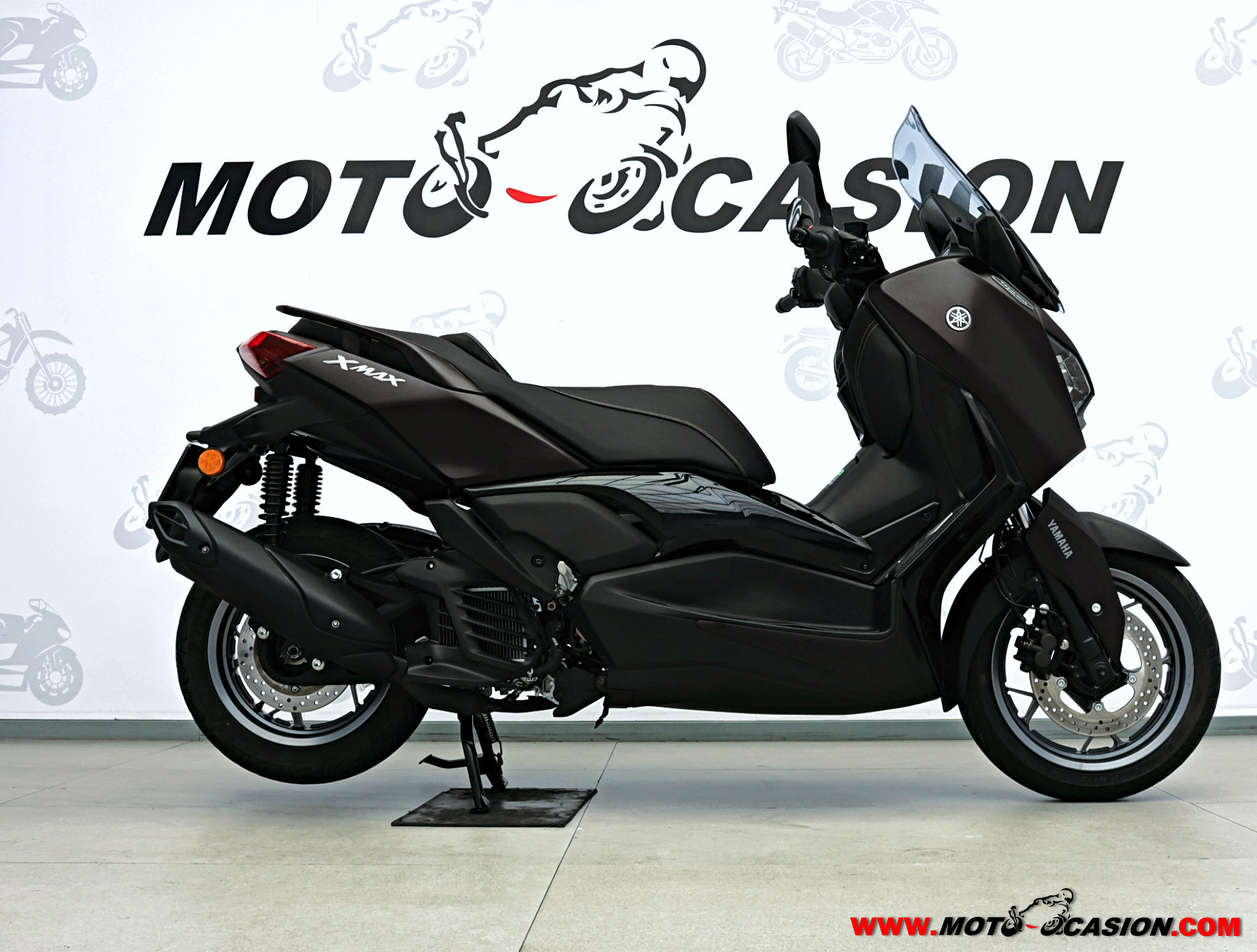 YAMAHA X-MAX 125 TECH MAX -APTA B Y A1- GARANTÍA OFICIAL