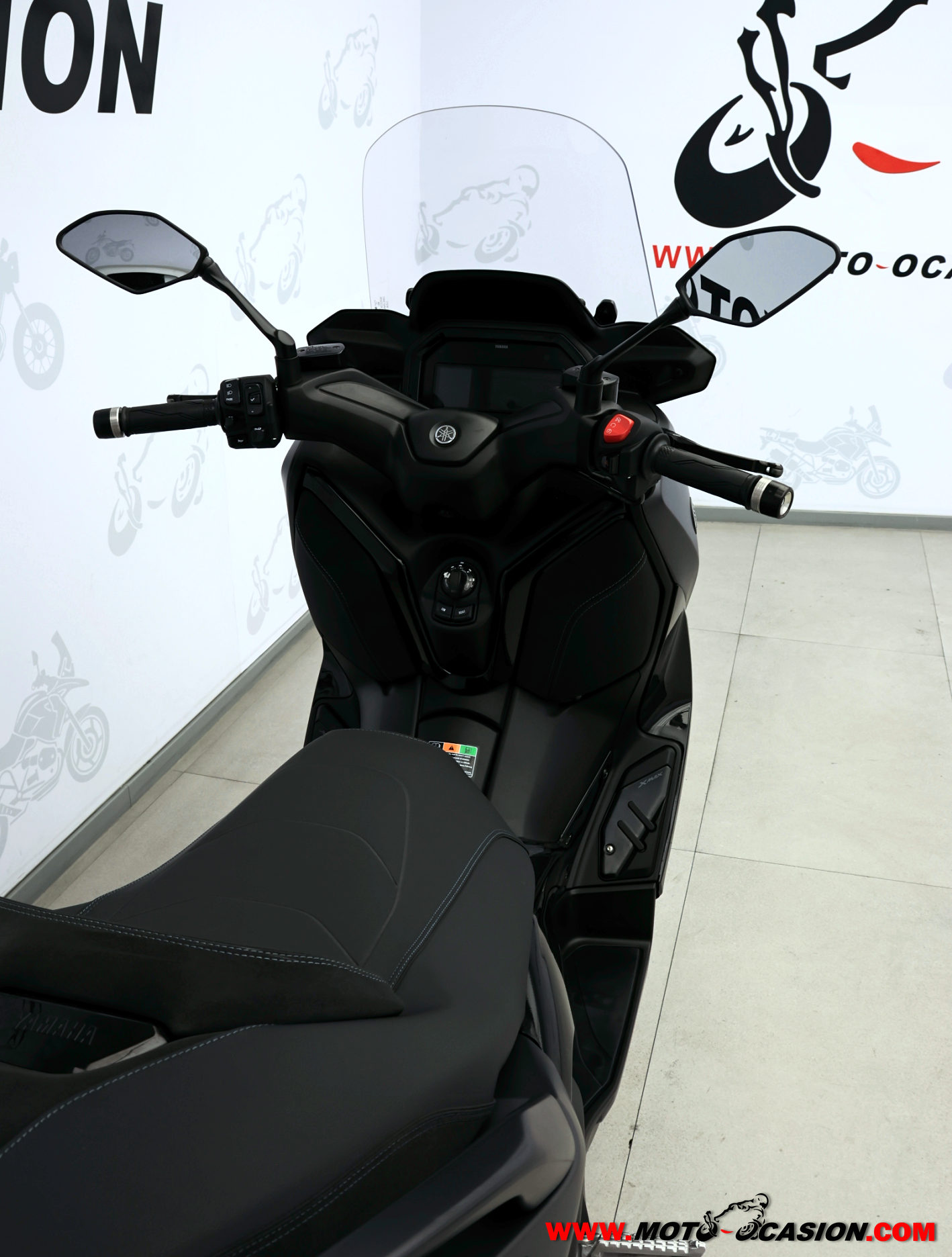 YAMAHA X-MAX 300 -APTA A2- GARANTÍA OFICIAL