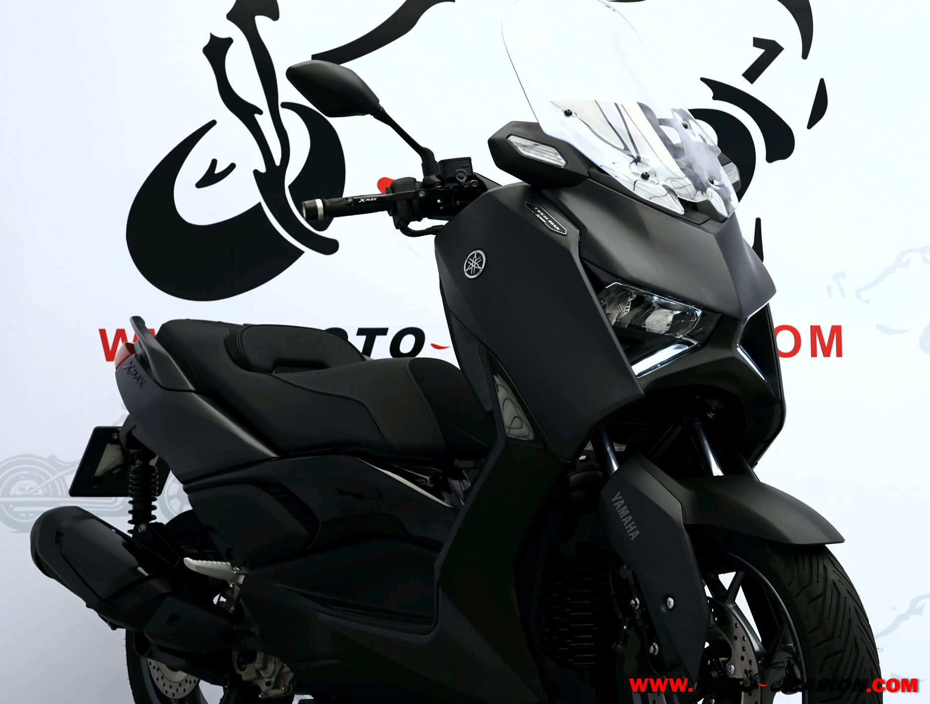 YAMAHA X-MAX 300 -APTA A2- GARANTÍA OFICIAL