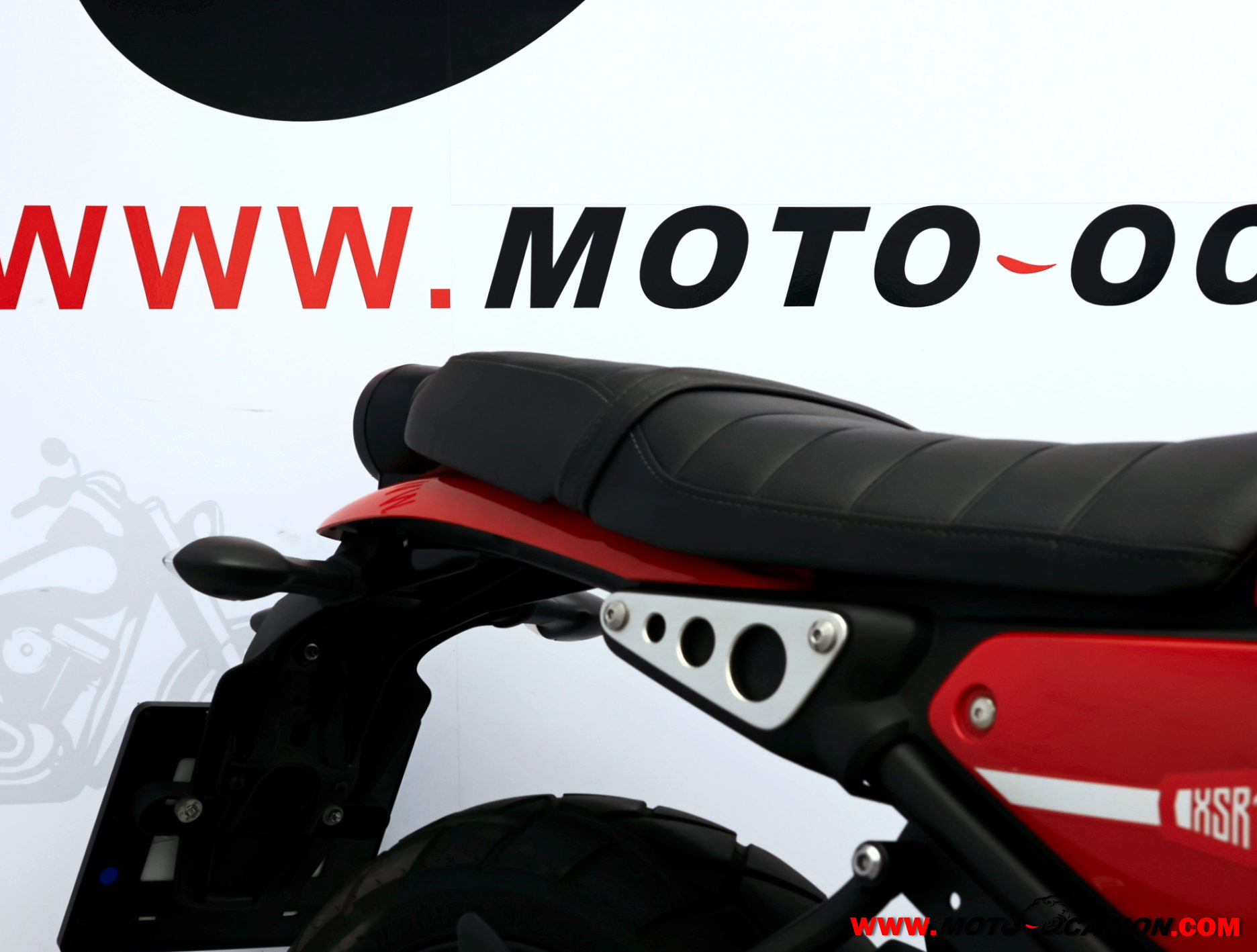 YAMAHA XSR 125 -APTA B Y A1-