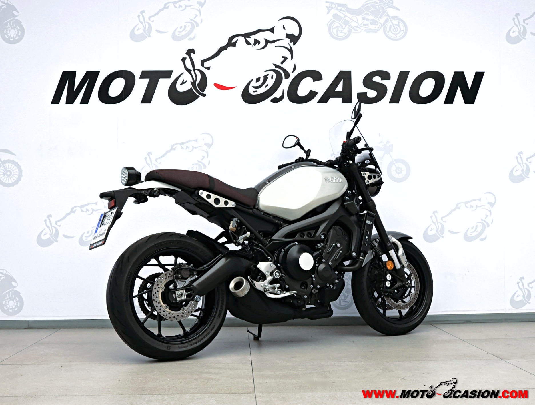 YAMAHA XSR 900 (copia)