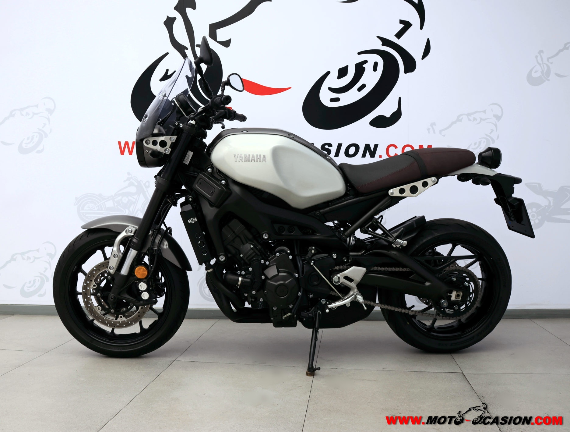 YAMAHA XSR 900 (copia)