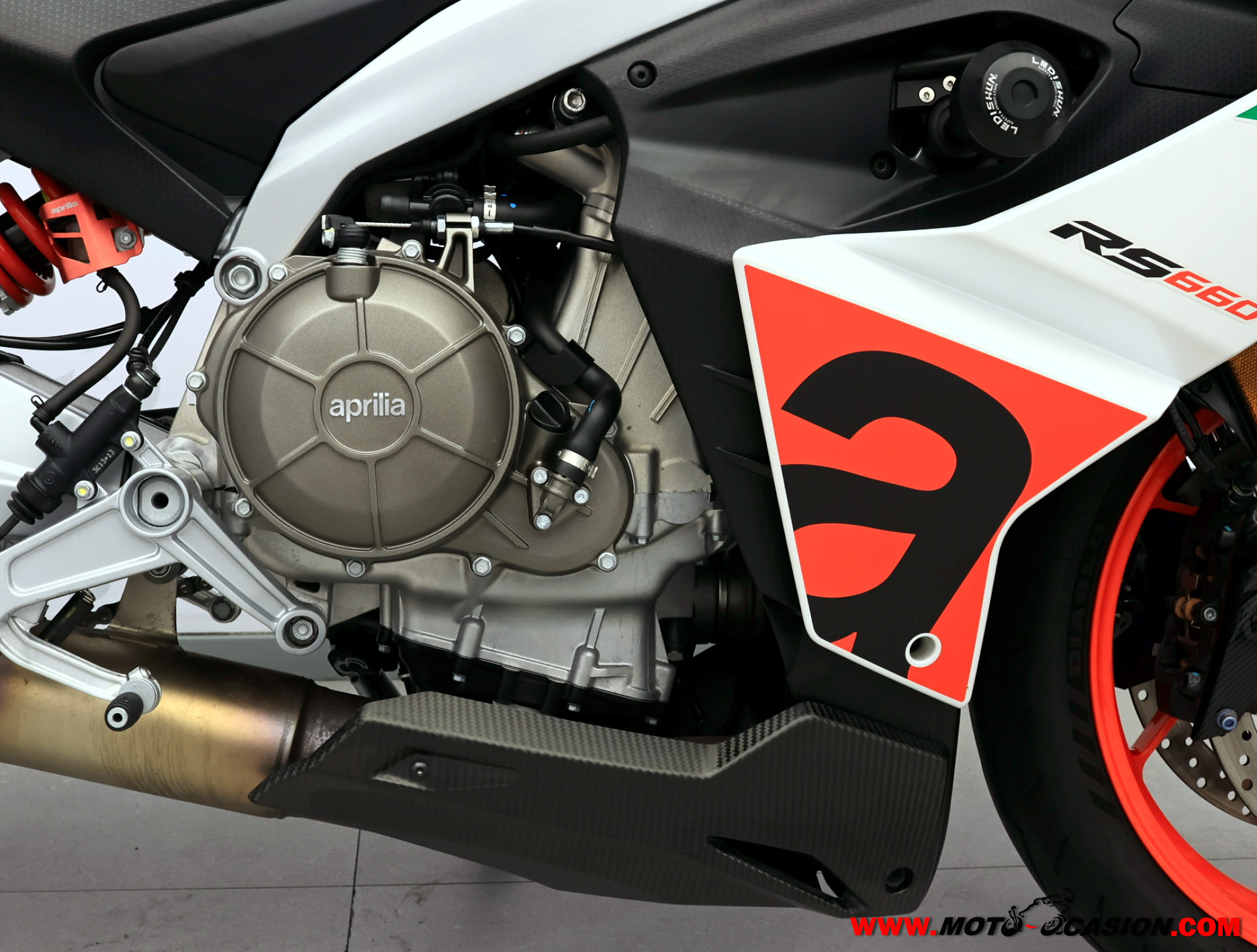APRILIA RS 660 (copia)