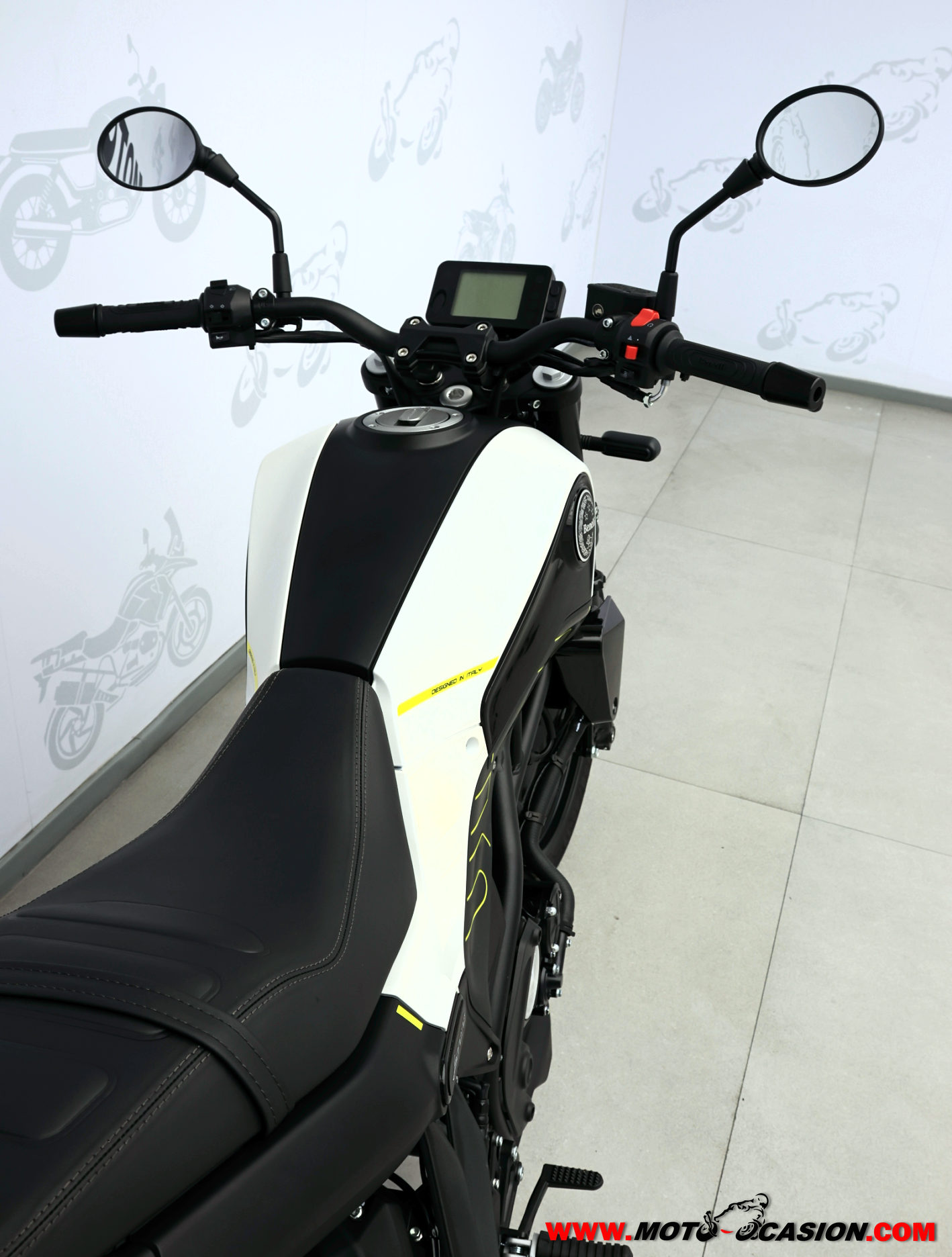 BENELLI LEONCINO 125 -APTA A2- GARANTÍA OFICIAL