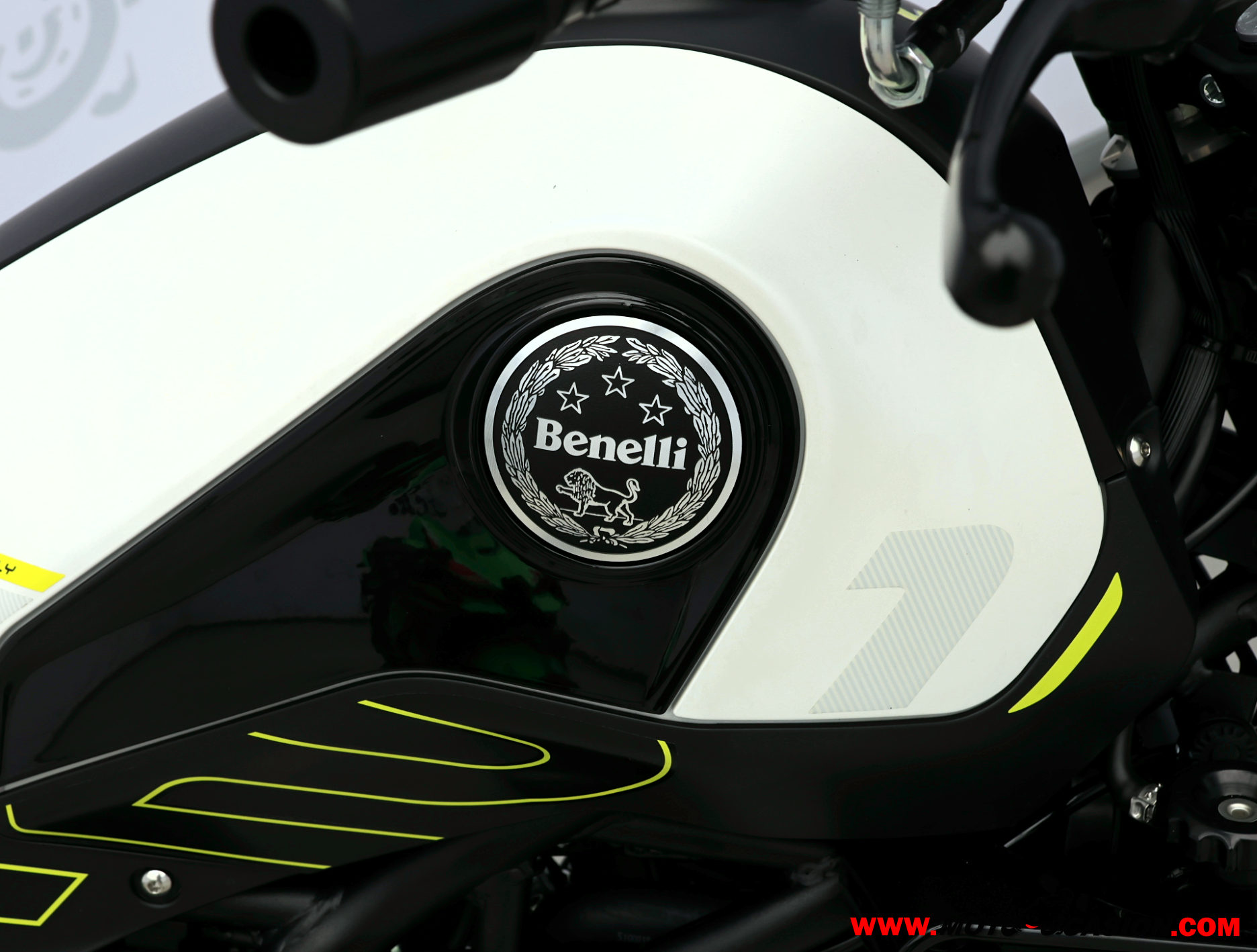 BENELLI LEONCINO 125 -APTA A2- GARANTÍA OFICIAL