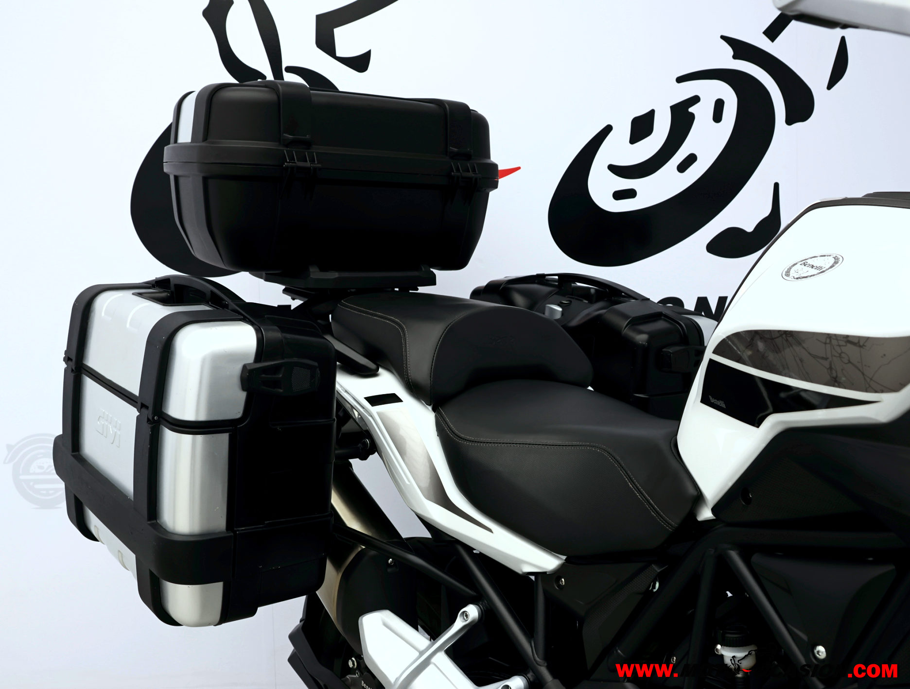 BENELLI TRK 502 X -APTA A2-