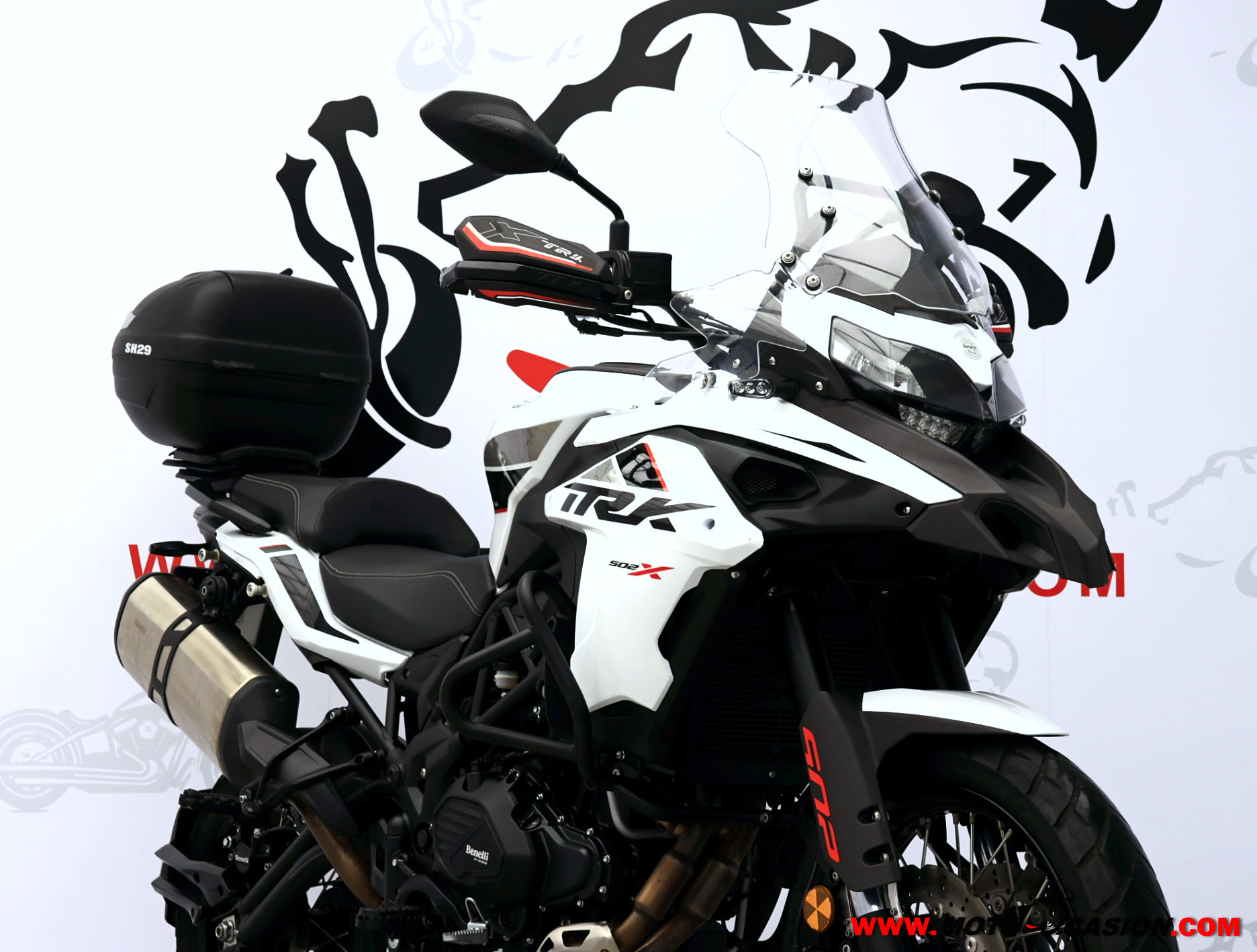 BENELLI TRK 502 X -APTA A2- (copia)