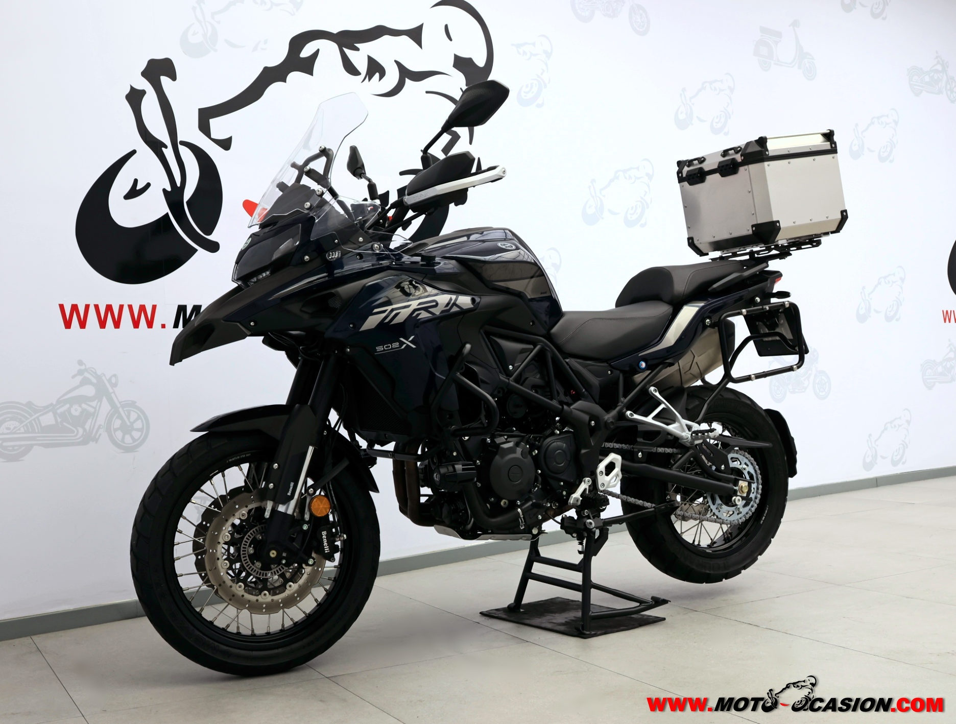 BENELLI TRK 502 X -APTA A2- (copia)