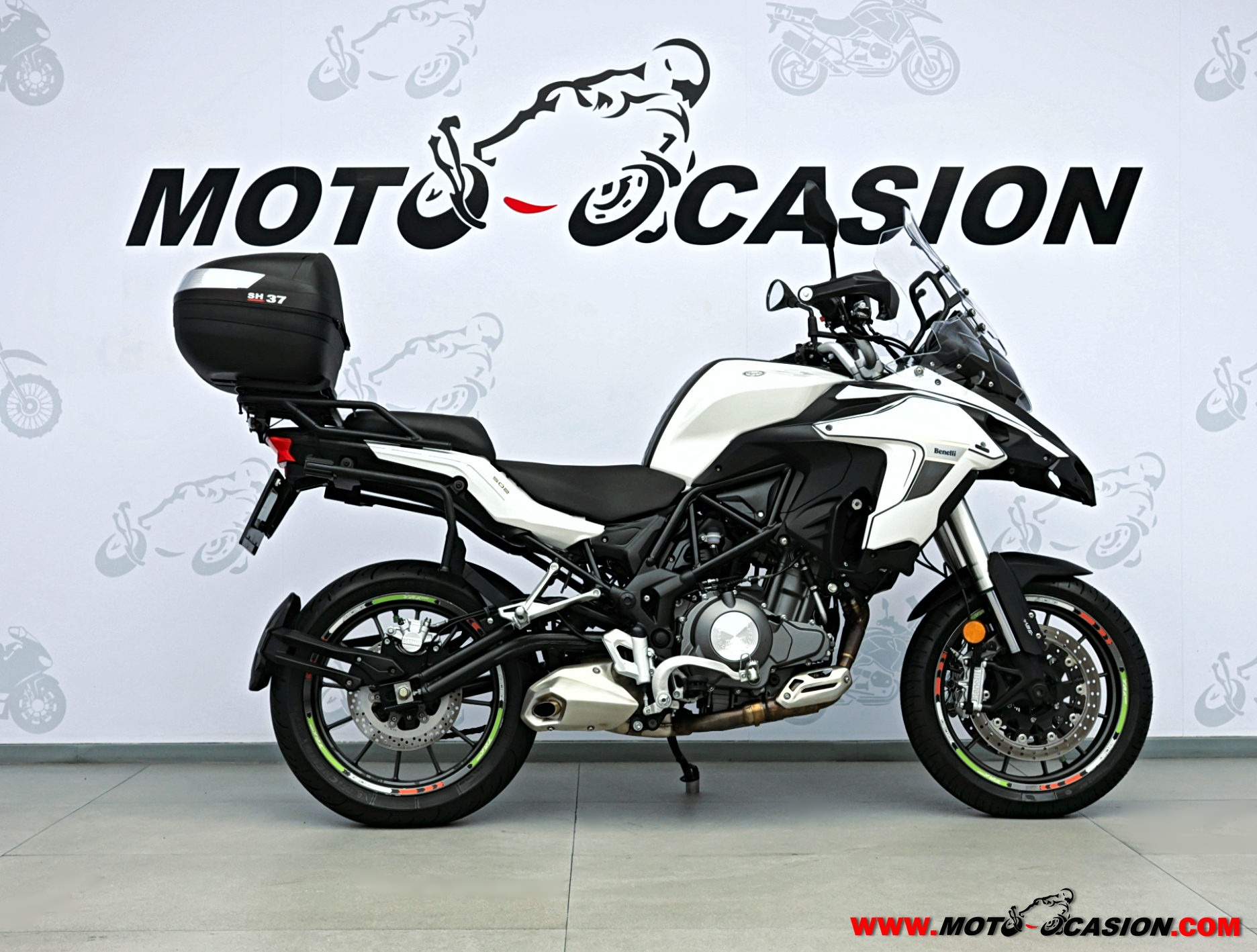 BENELLI TRK 502 X -APTA A2- (copia)