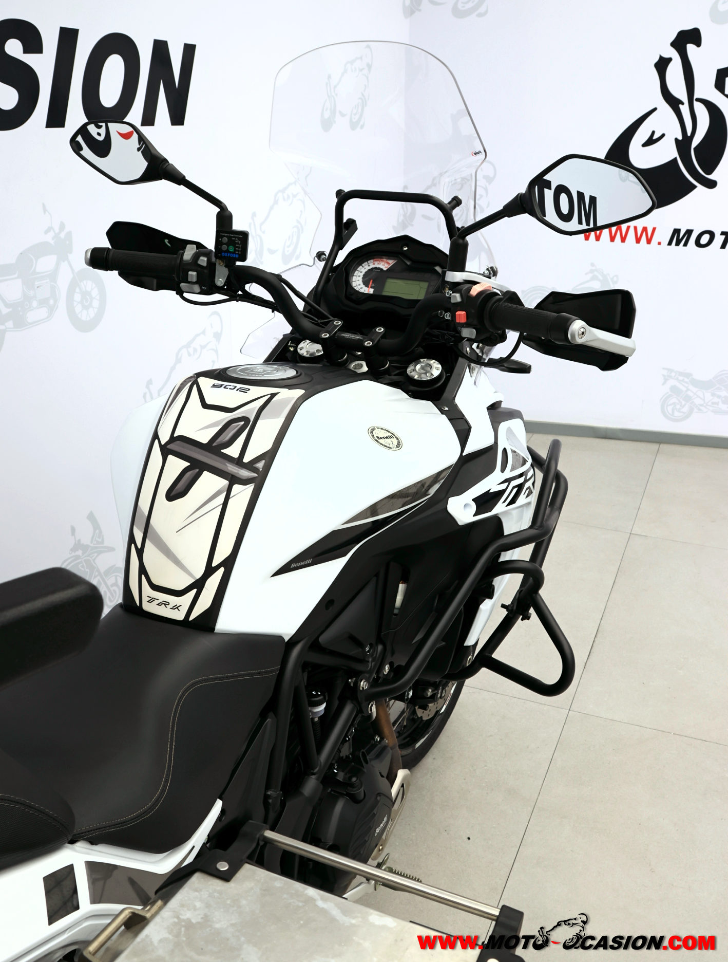 BENELLI TRK 502 X -APTA A2- (copia)