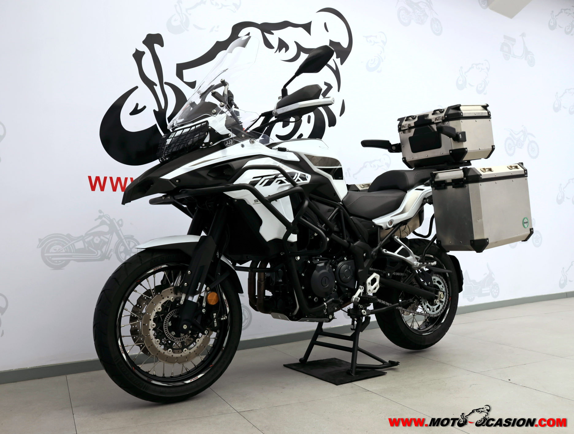 BENELLI TRK 502 X -APTA A2- (copia)