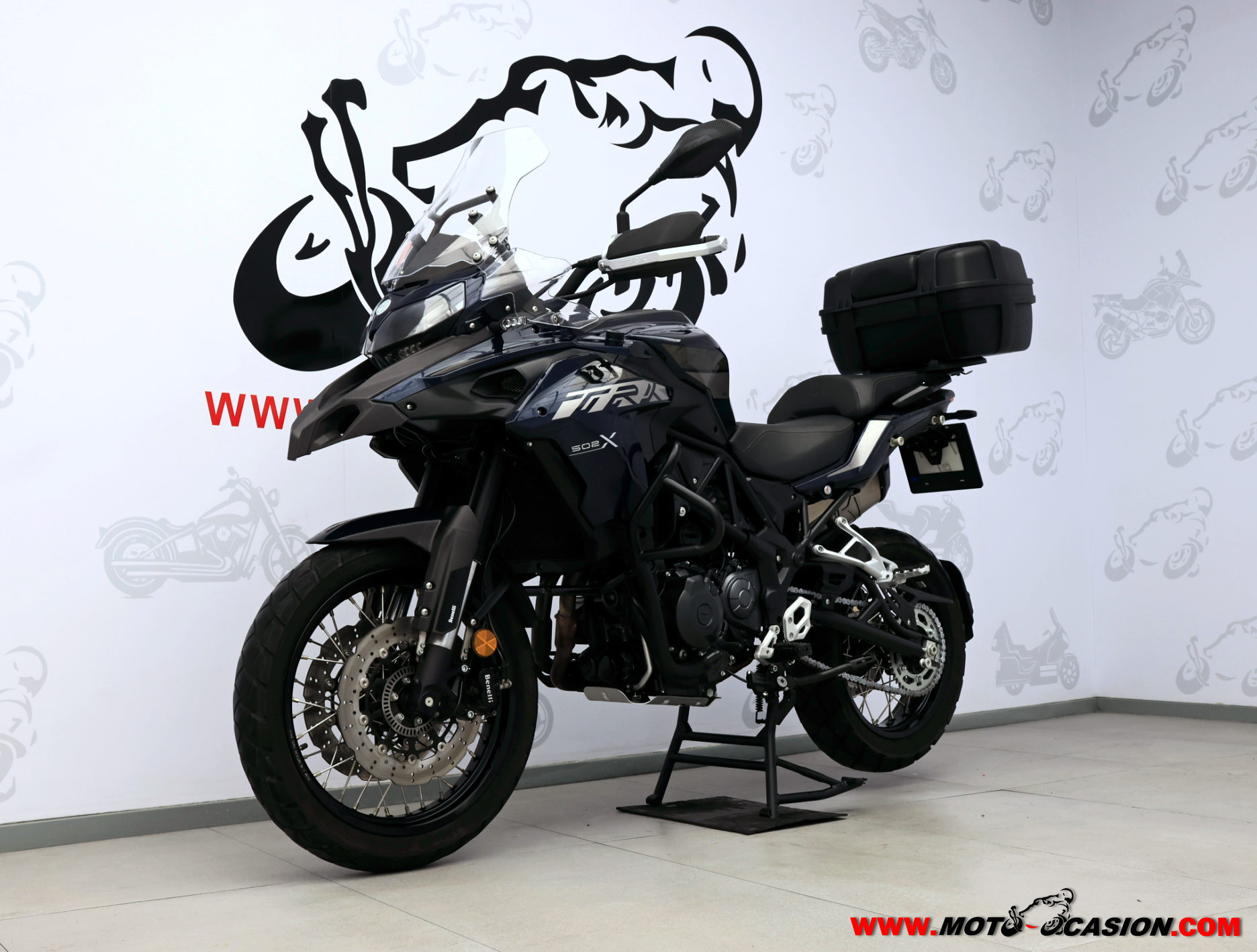 BENELLI TRK 502 X -APTA A2- (copia)