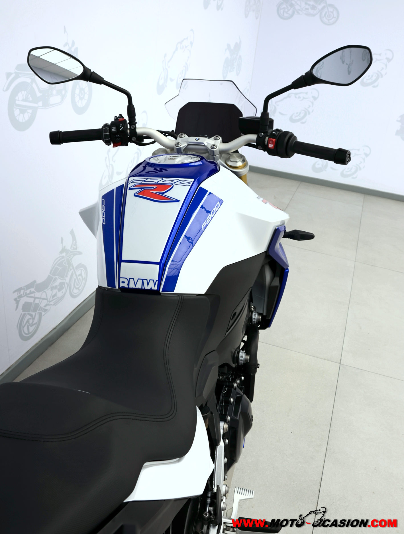 BMW F 900 R (copia)
