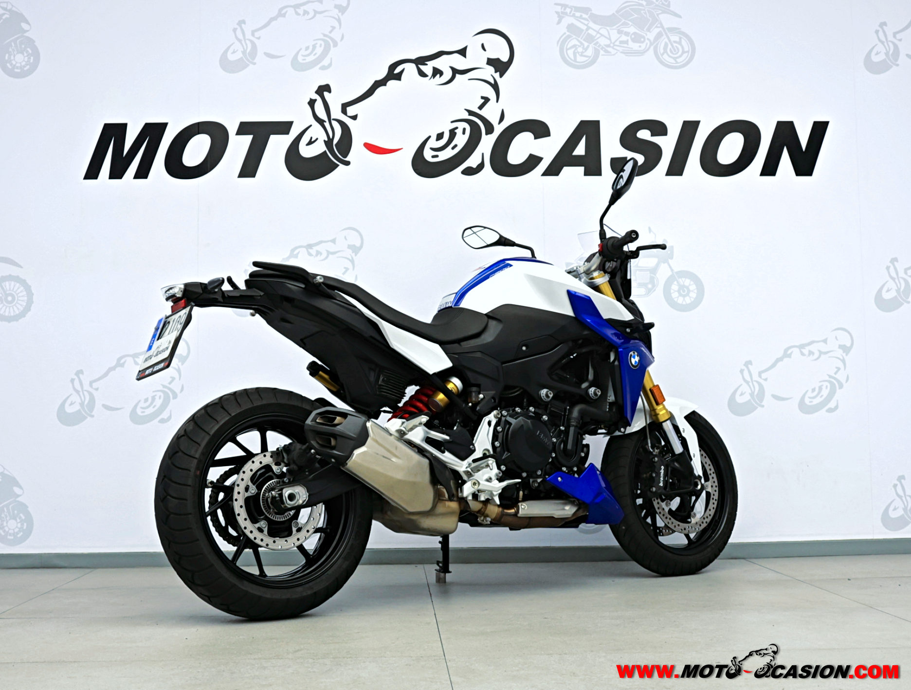 BMW F 900 R (copia)