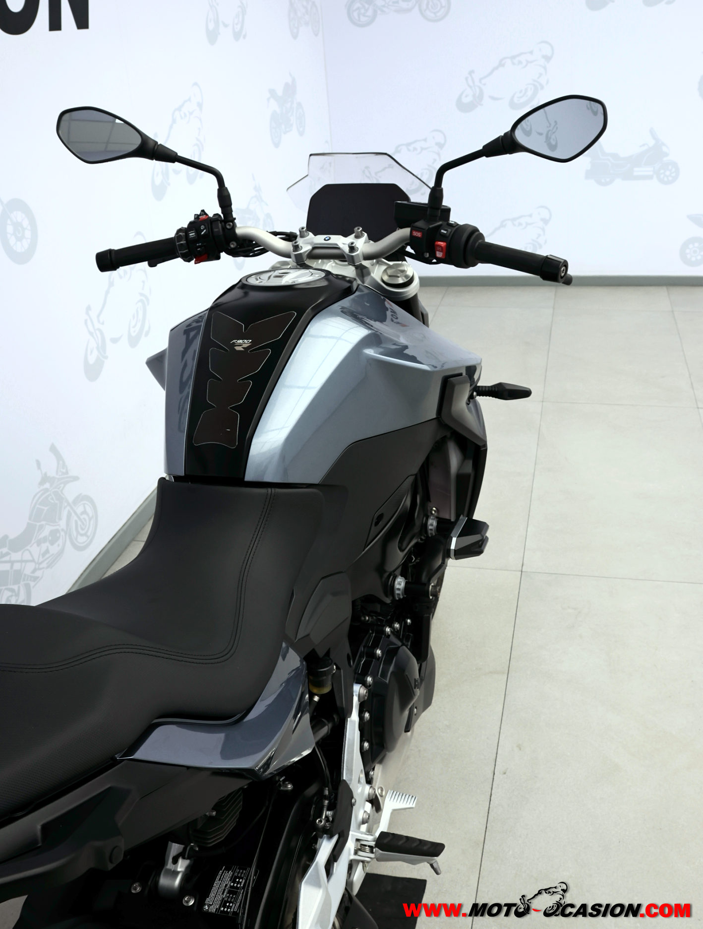 BMW F 900 R (copia)