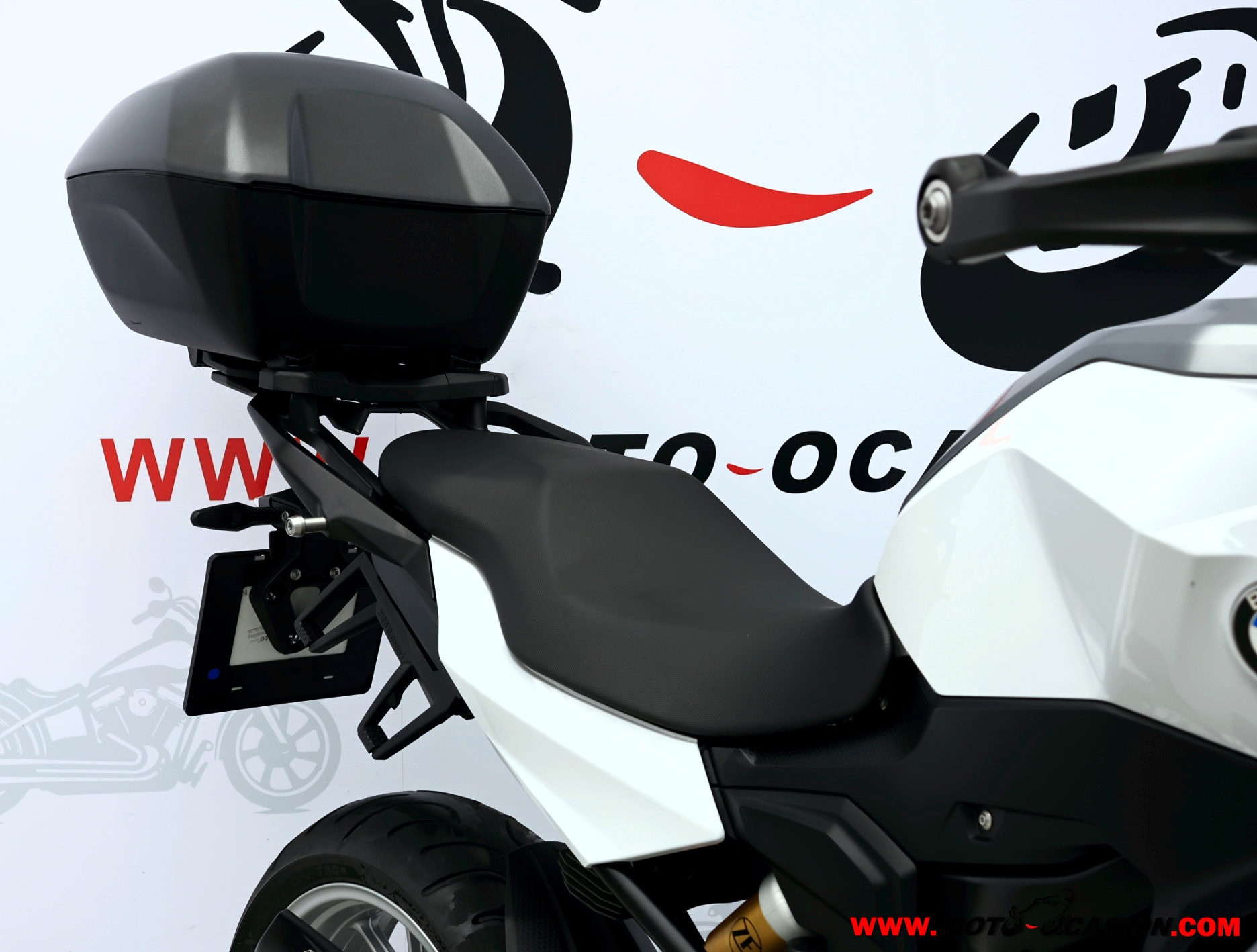 BMW F 900 XR