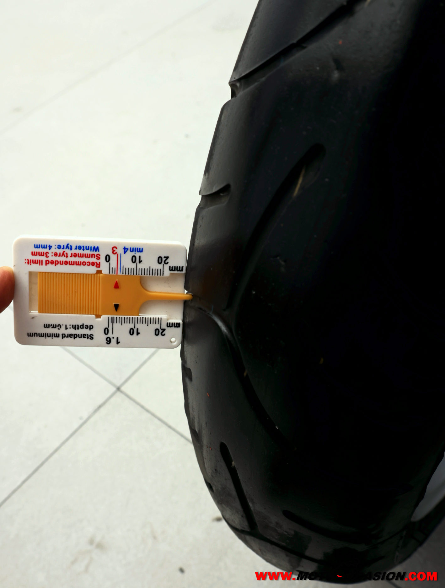 BMW F 900 XR
