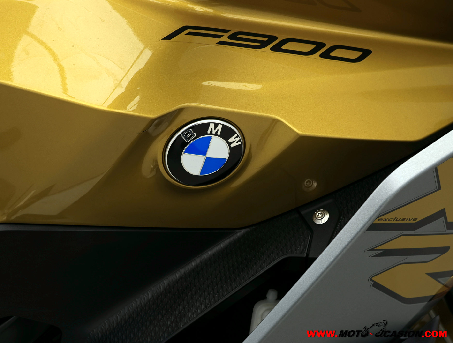 BMW F 900 XR