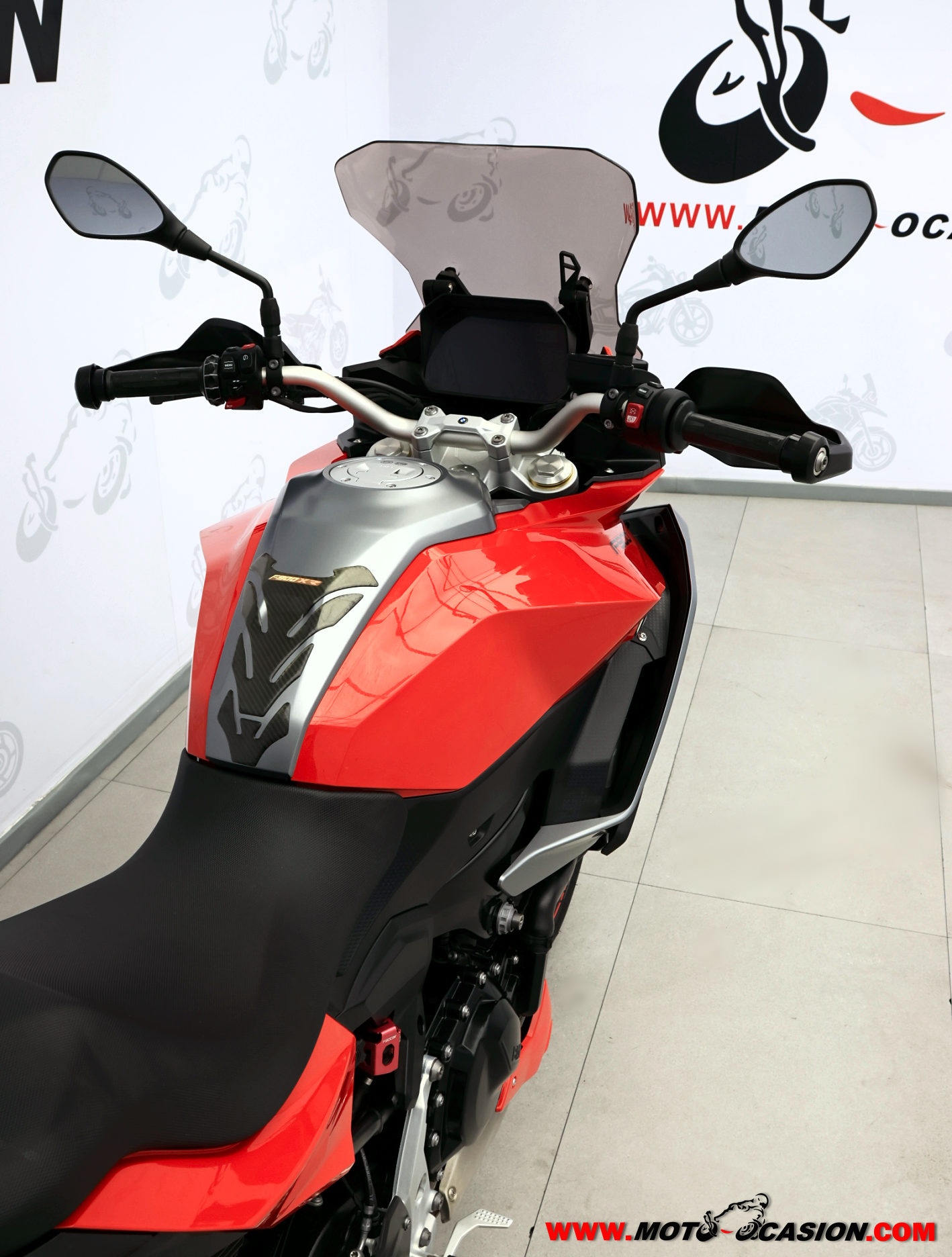 BMW F 900 XR