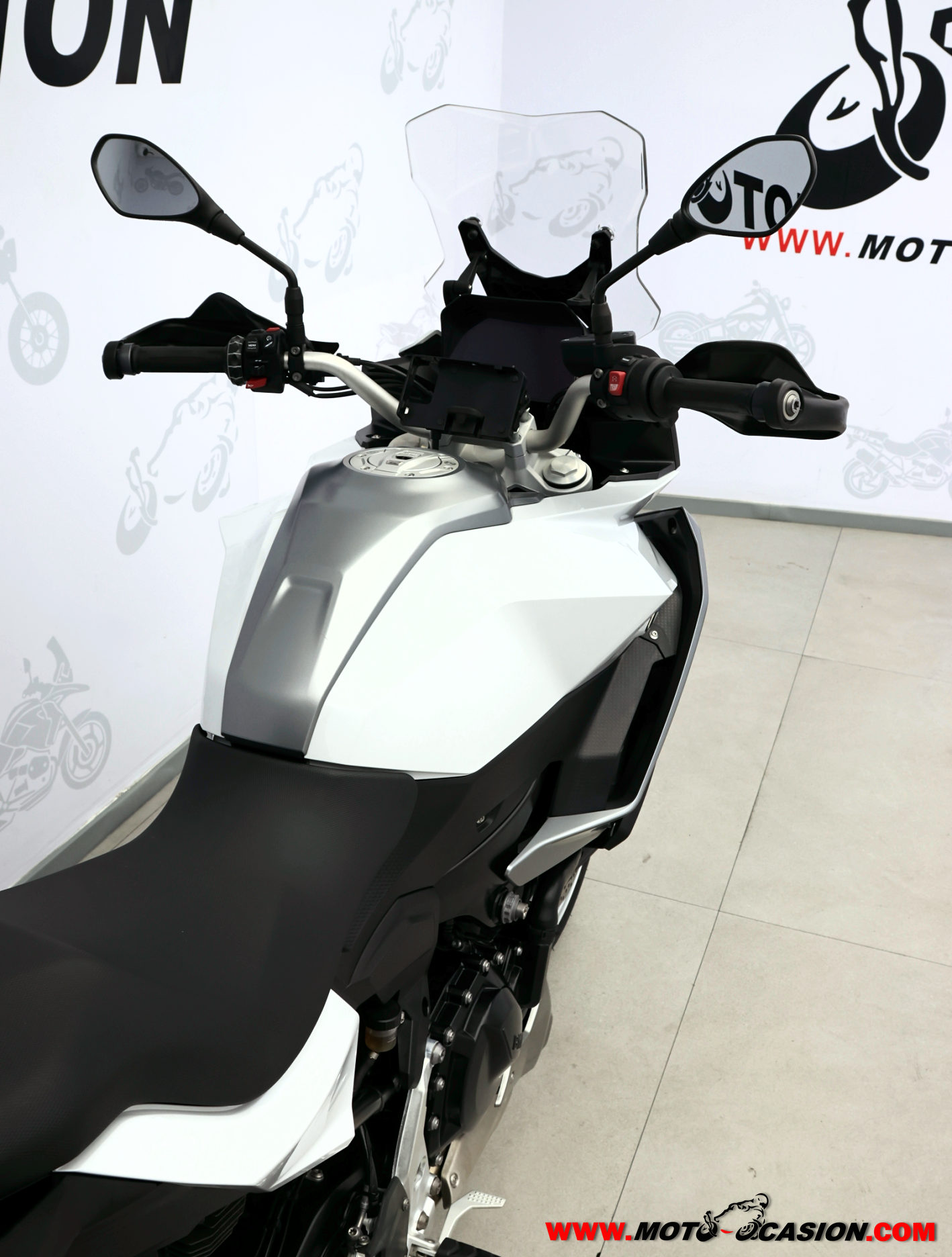BMW F 900 XR (copia)