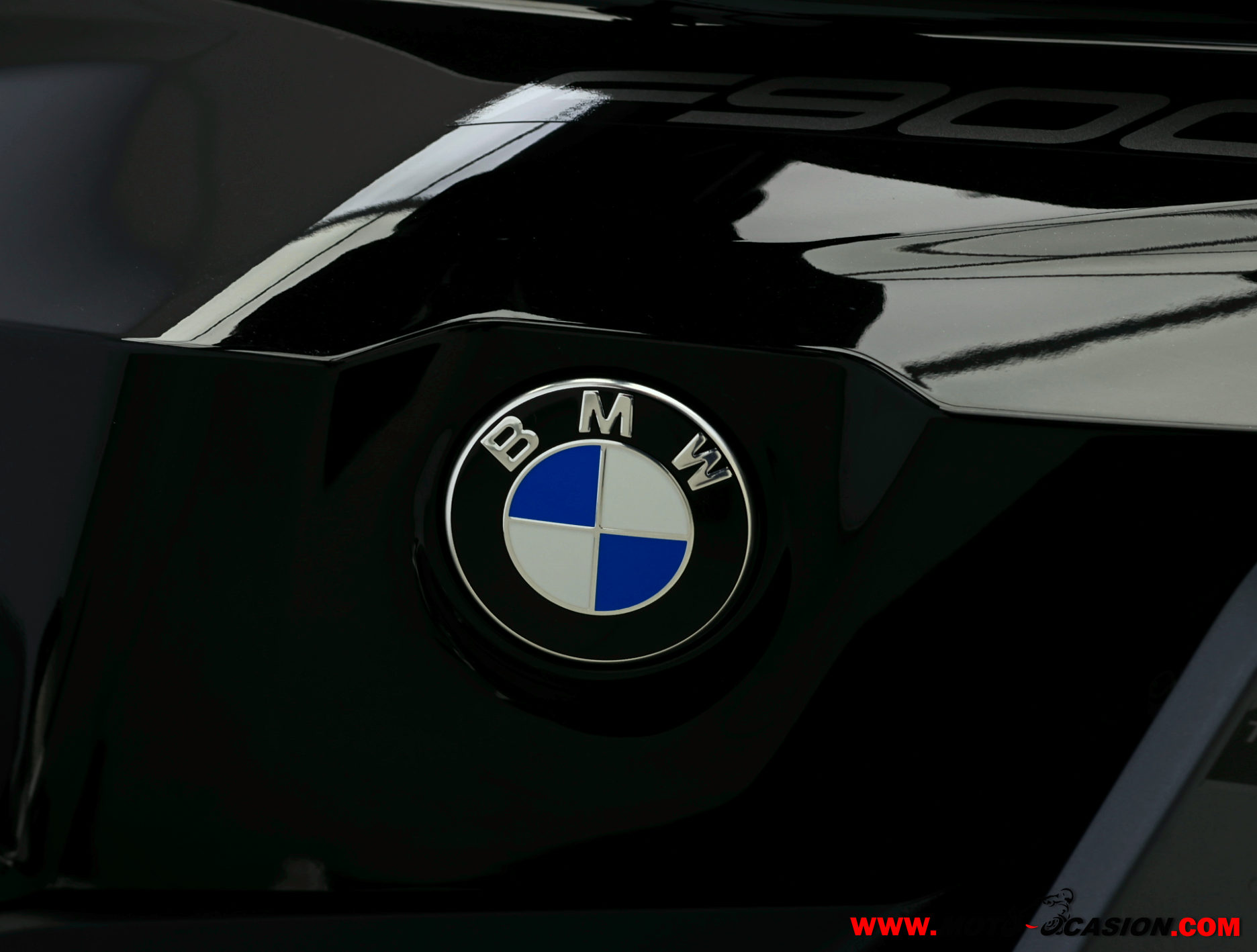BMW F 900 XR TRIPLE BLACK