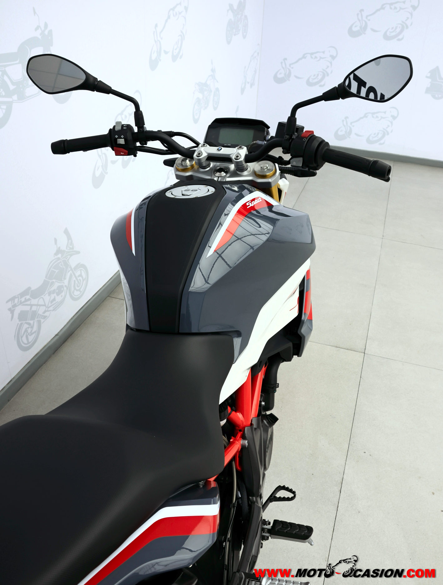 BMW G 310 R -APTA A2-