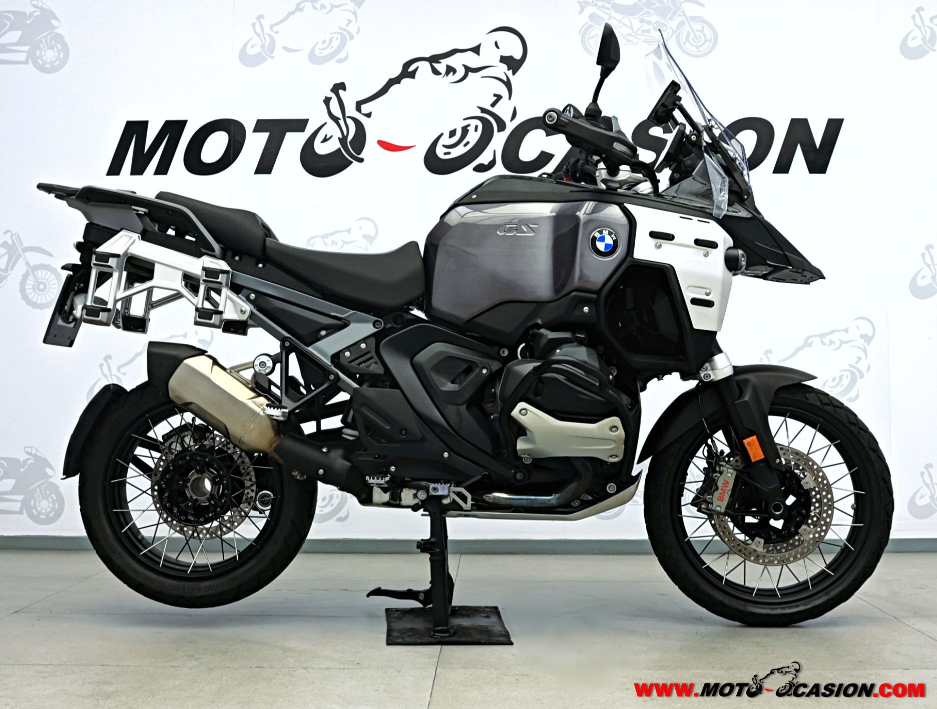 BMW R 1300 GS ADVENTURE TRIPLE BLACK -GARANTÍA OFICIAL- (copia)