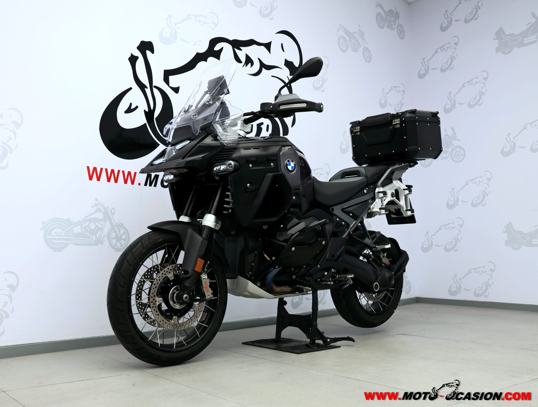 BMW R 1300 GS ADVENTURE TRIPLE BLACK -GARANTÍA OFICIAL- (copia)