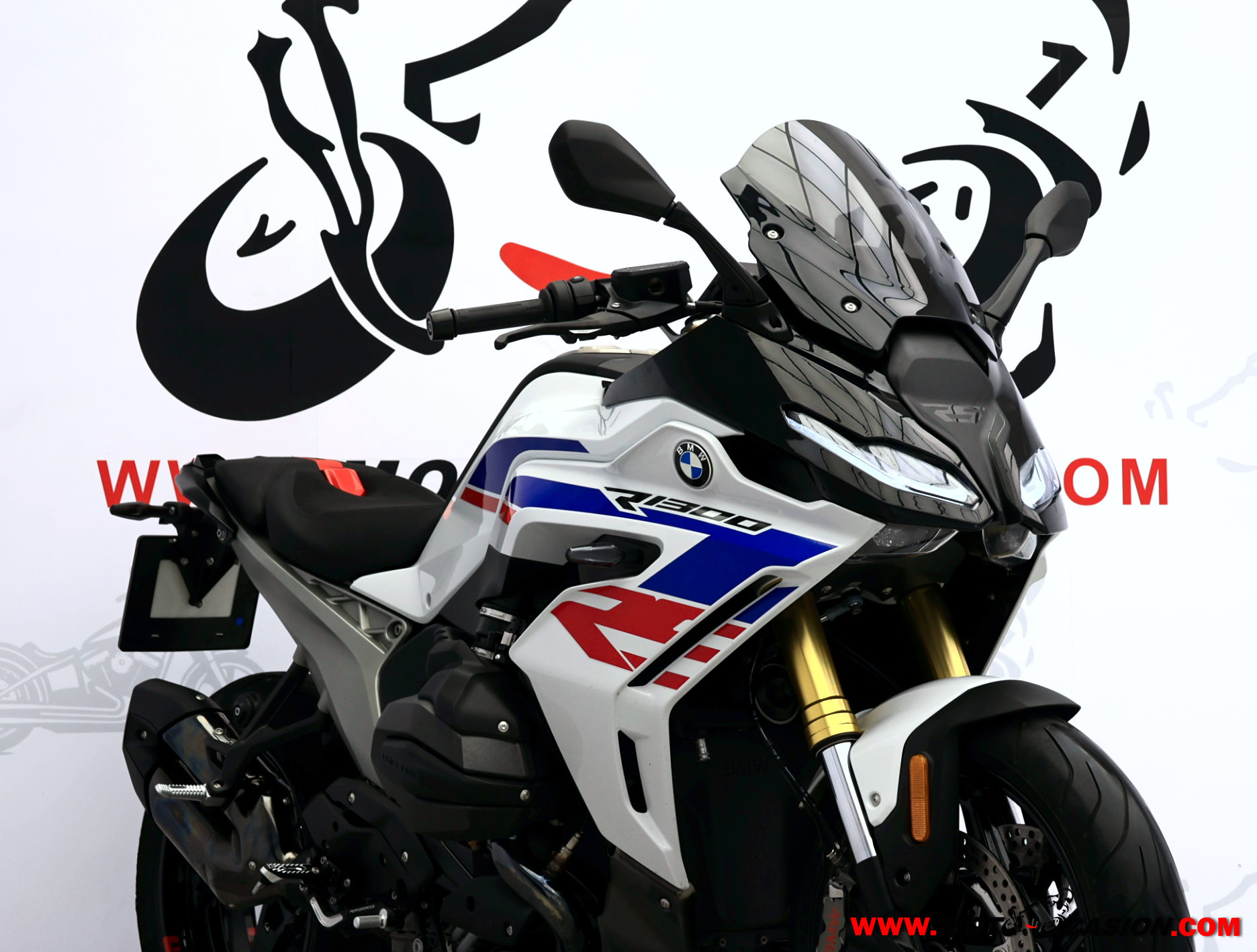 BMW R 1300 RS TRIPLE BLACK -GARANTÍA OFICIAL- (copia)