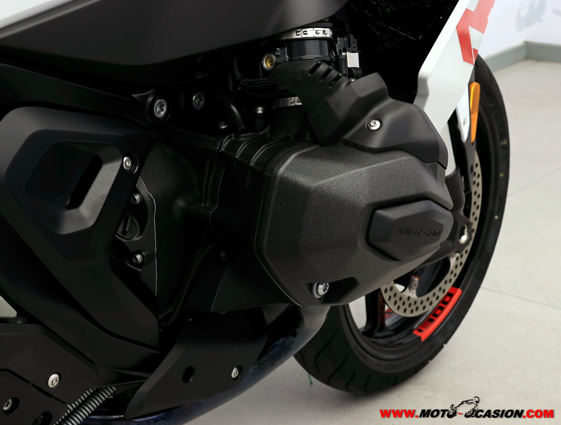 BMW R 1300 RS TRIPLE BLACK -GARANTÍA OFICIAL- (copia)