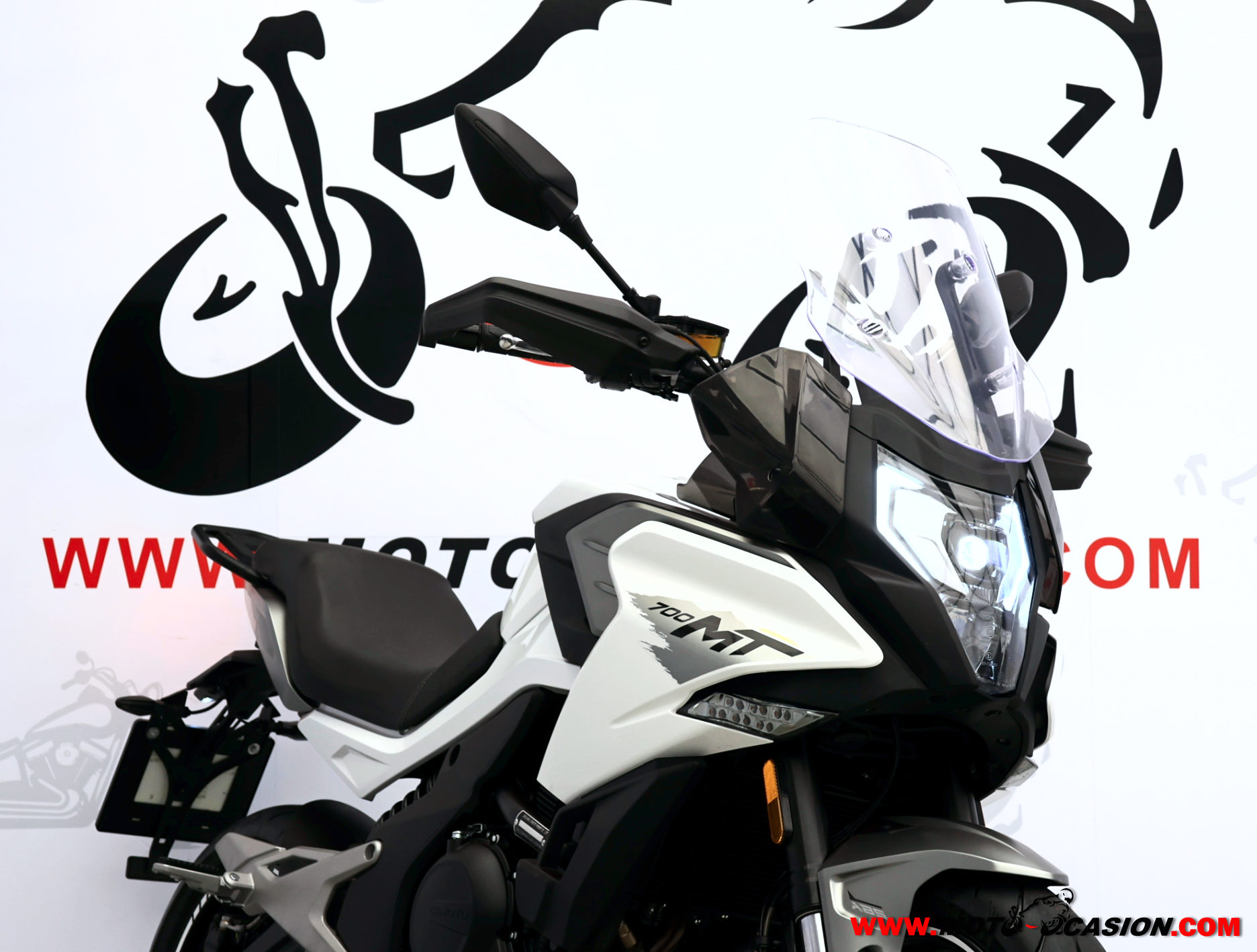 CF MOTO 650 MT ¿A2? (copia)