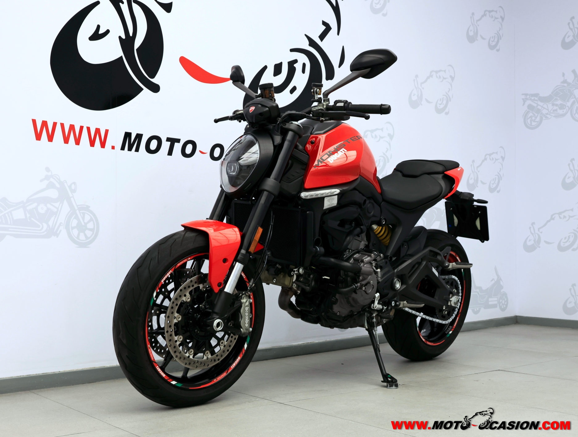 DUCATI MONSTER