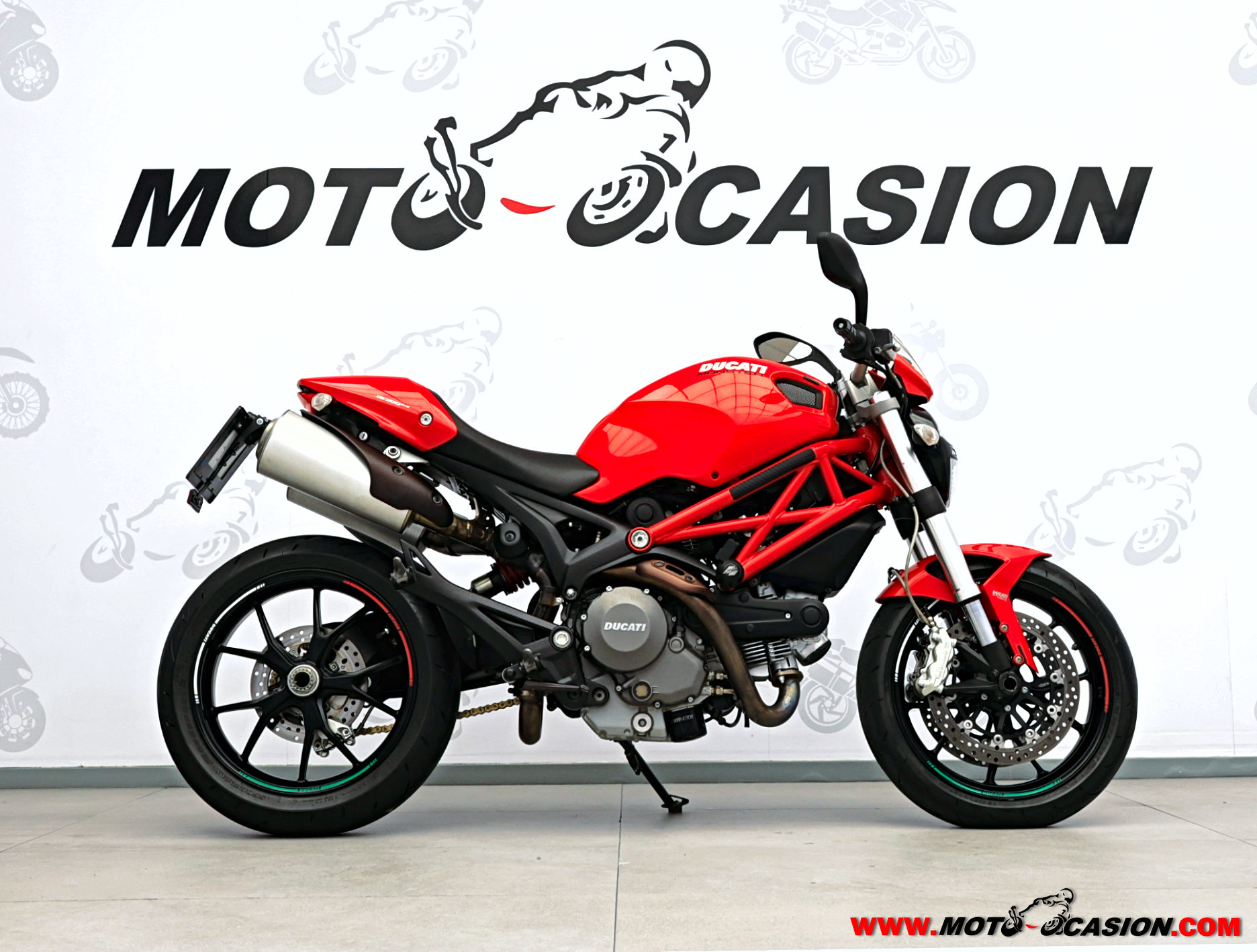 DUCATI MONSTER 796 ¿A2? (copia)