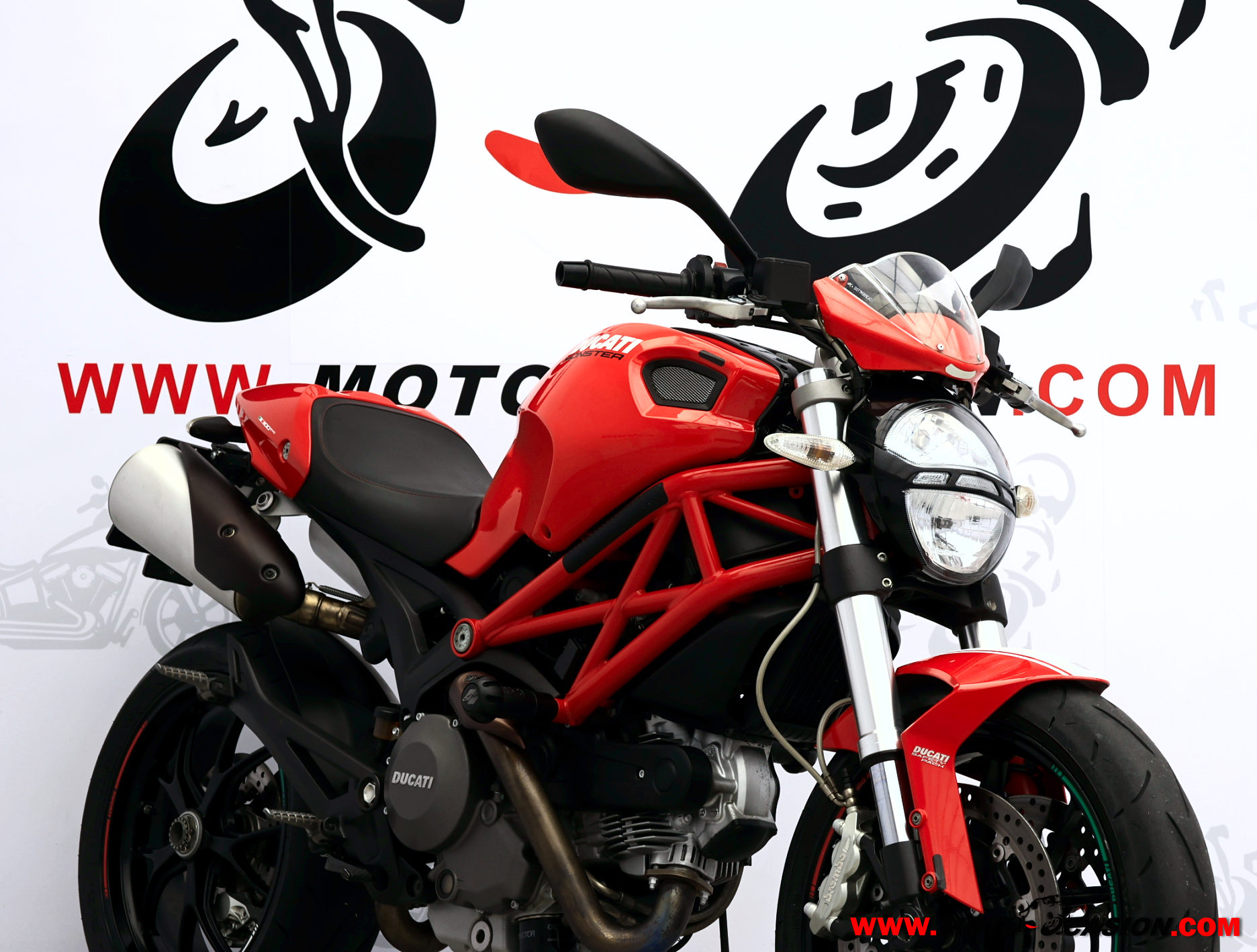 DUCATI MONSTER 796 ¿A2? (copia)