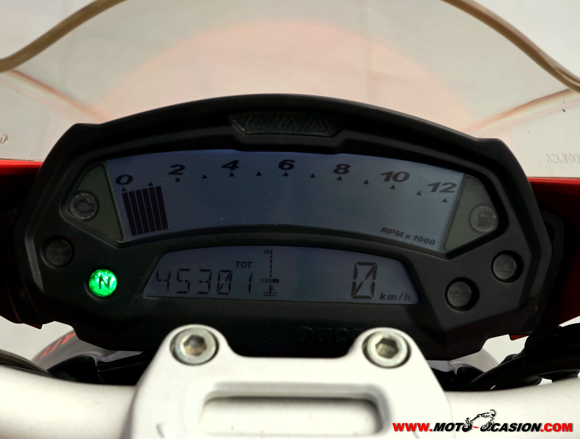 DUCATI MONSTER 796 ¿A2? (copia)