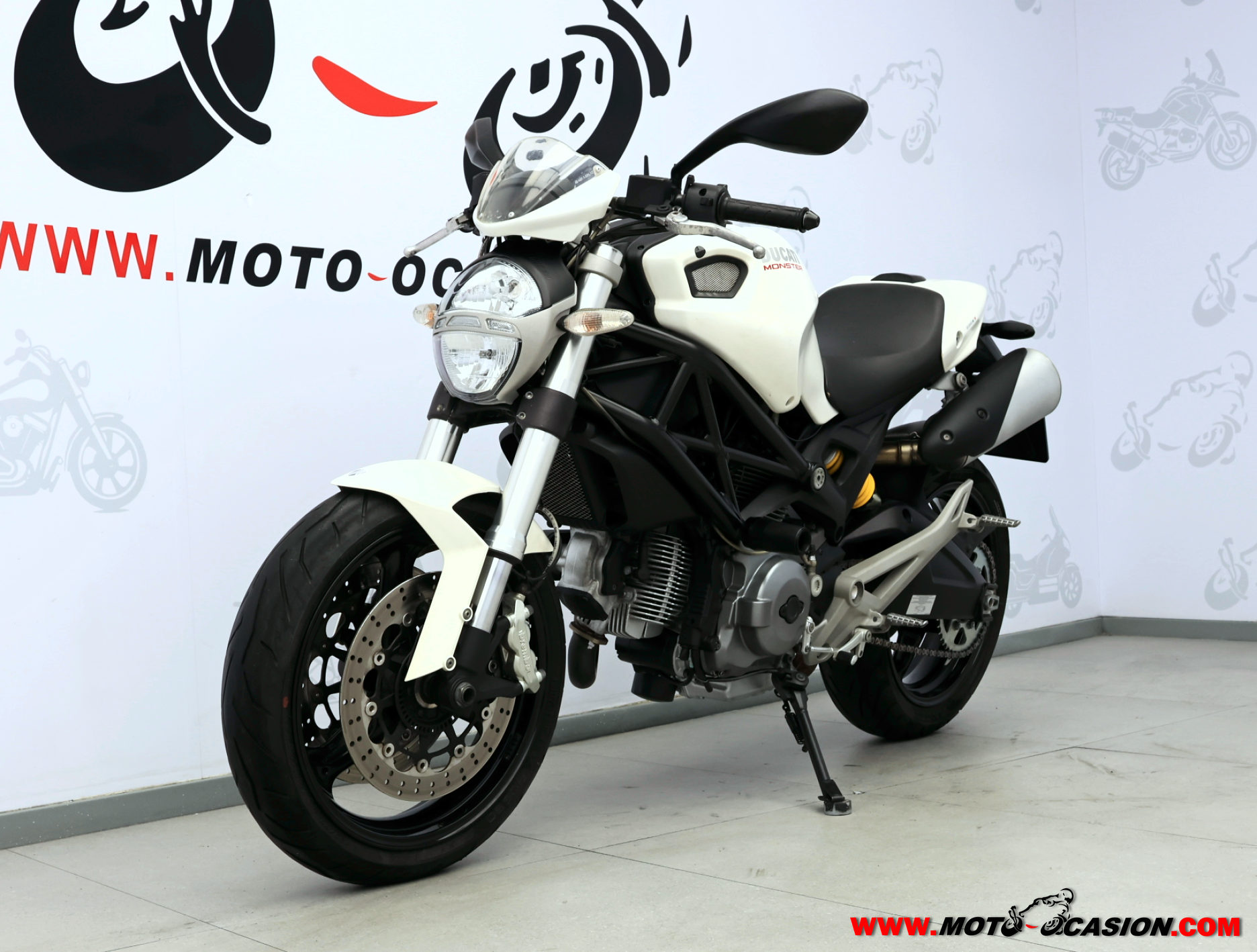 DUCATI MONSTER 796 ¿A2? (copia)