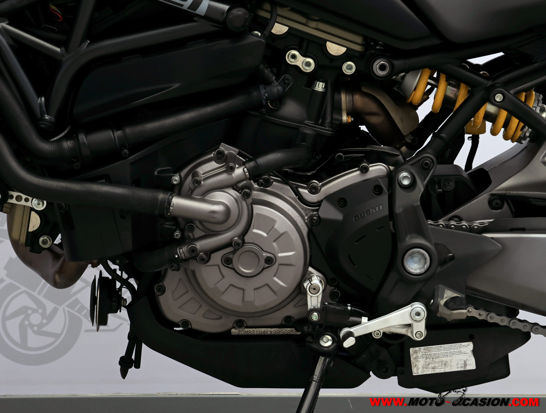 DUCATI MONSTER 821 ¿A2?