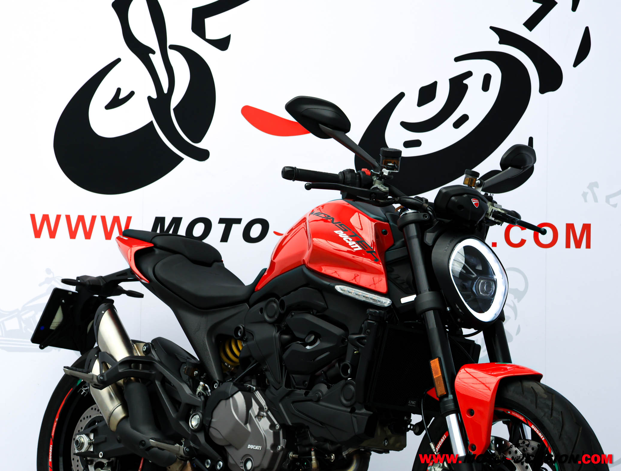 DUCATI MONSTER (copia)