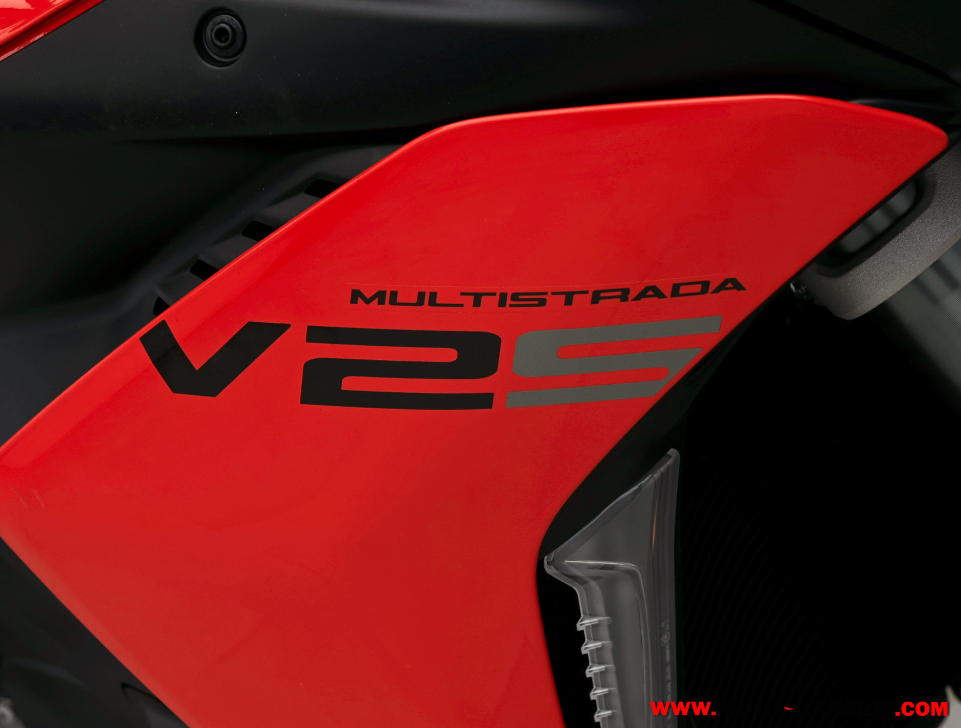 DUCATI MULTISTRADA V2 S -A2- GARANTÍA OFICIAL
