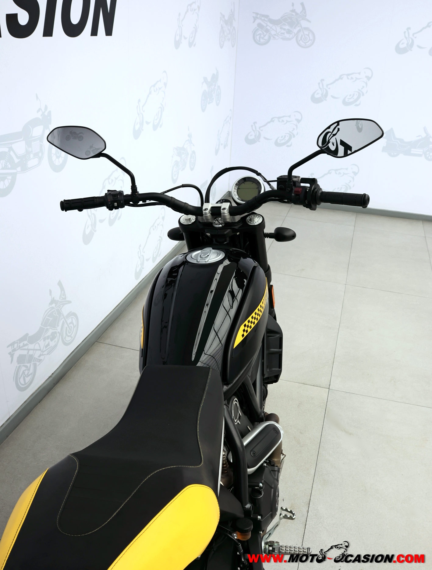 DUCATI SCRAMBLER FULL THROTTLE -A2-