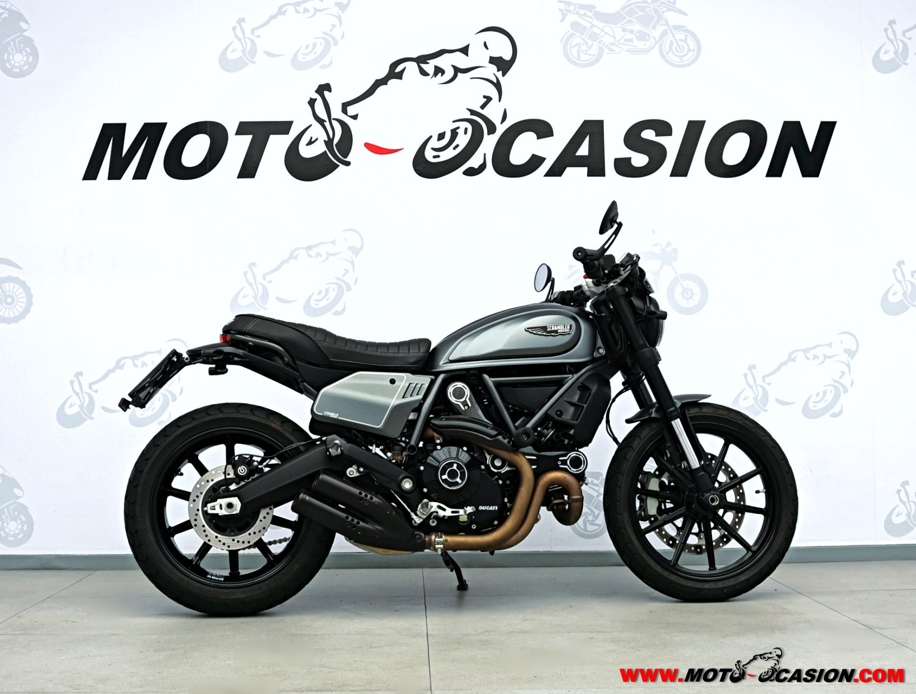 DUCATI SCRAMBLER NIGHT SHIFT ¿A2?